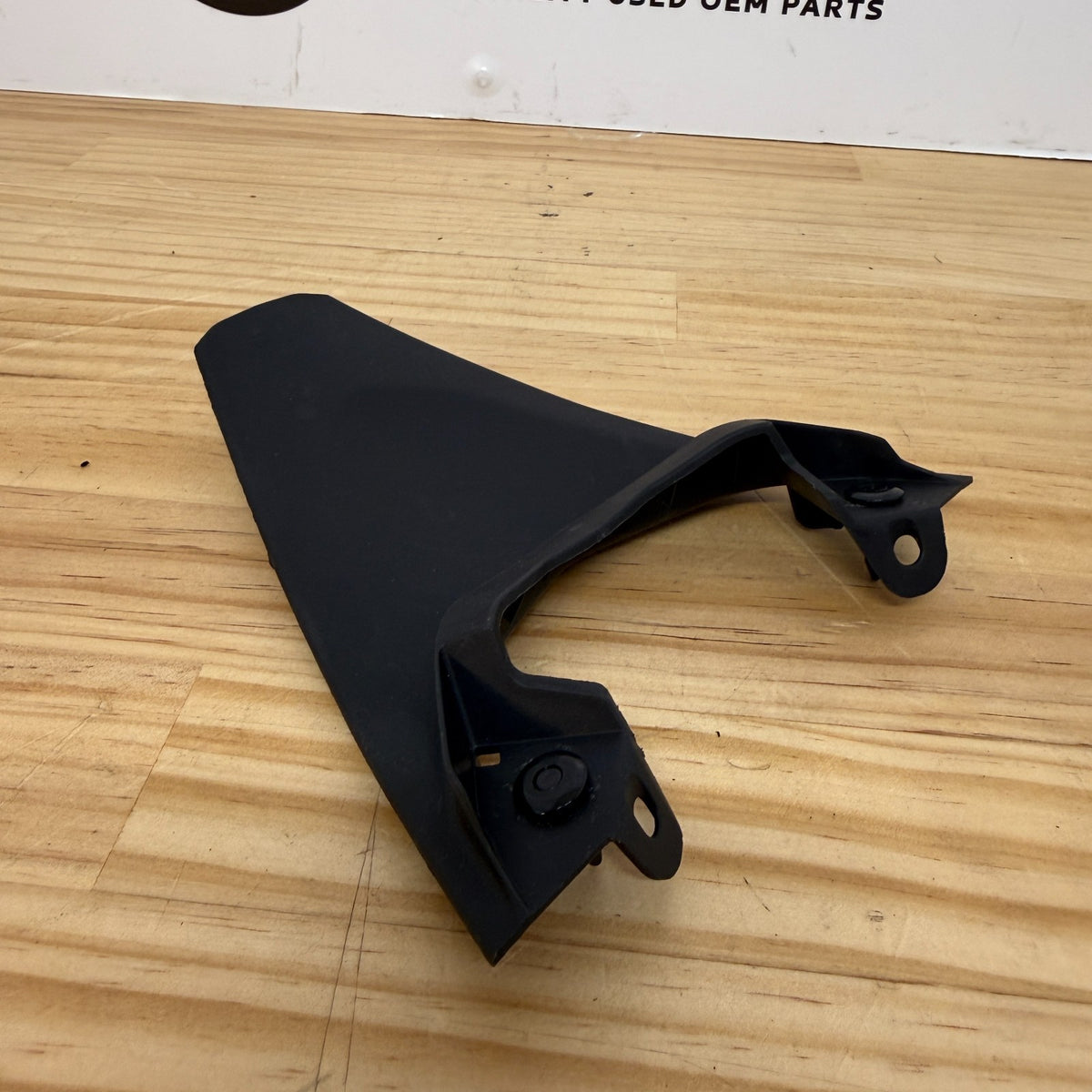 Yamaha YZF-R7 2022-2025 V Infill Fairing BEB-2171E Genuine OEM