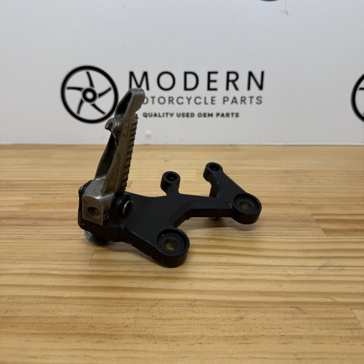 "Kawasaki Ninja 400 2018-2023 Right Rearset 35063-1408 Genuine OEM #1