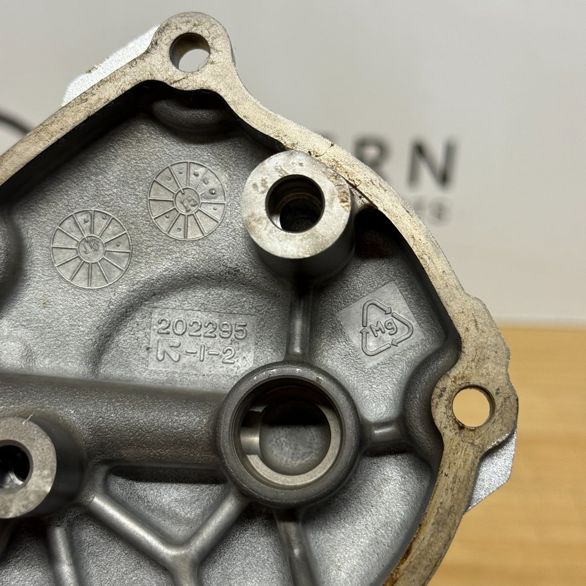 Yamaha YZF-R1 2015-2019 Oil Pump Cover BX4-15416-01 Genuine OEM