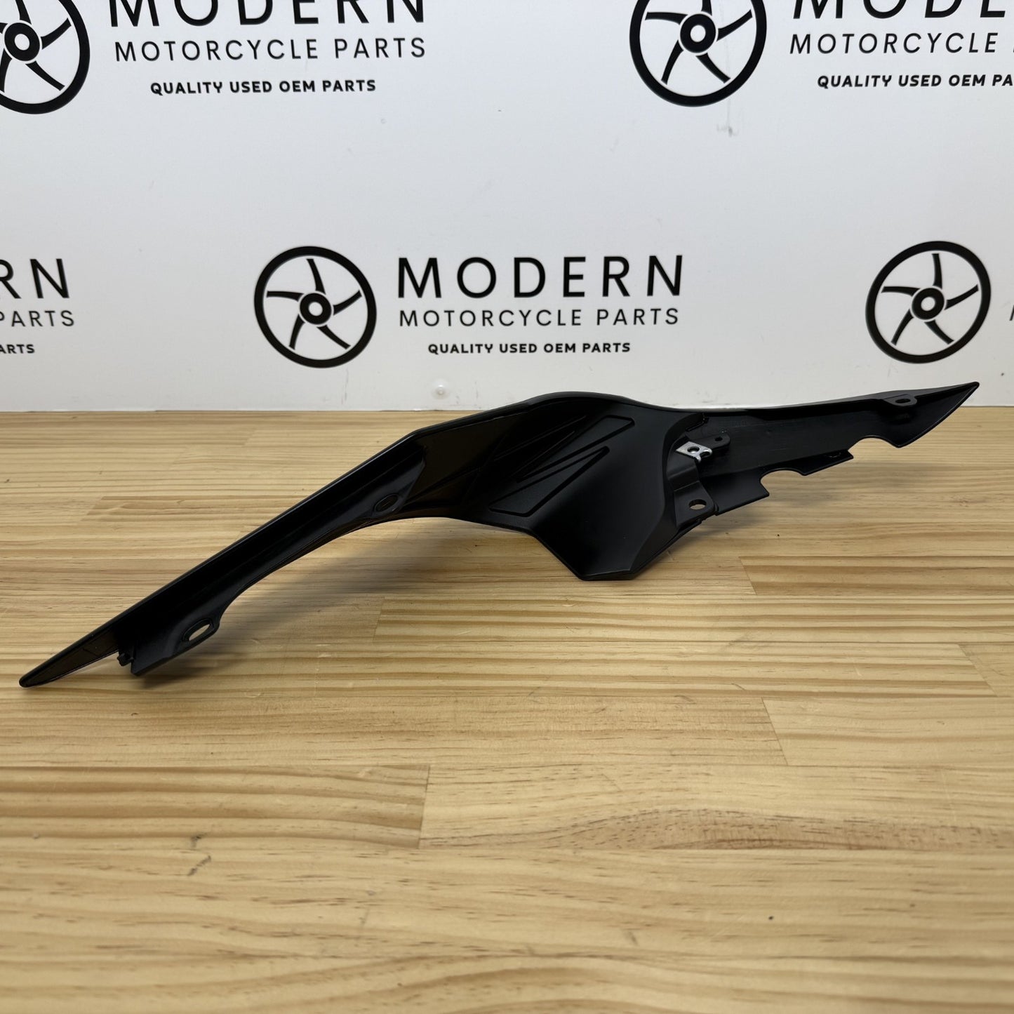 Yamaha YZF-R1 2020+ Left Tail Fairing Black D45-W2171-10-P7 Genuine OEM