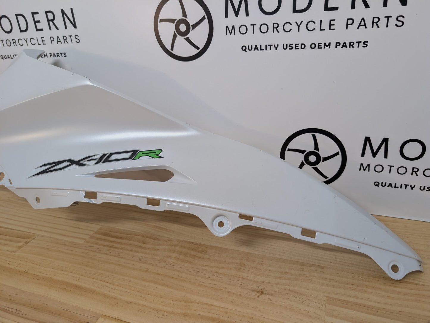 Kawasaki ZX10R Gen 4 2011 2015 Front Left Fairing White 55028033346K