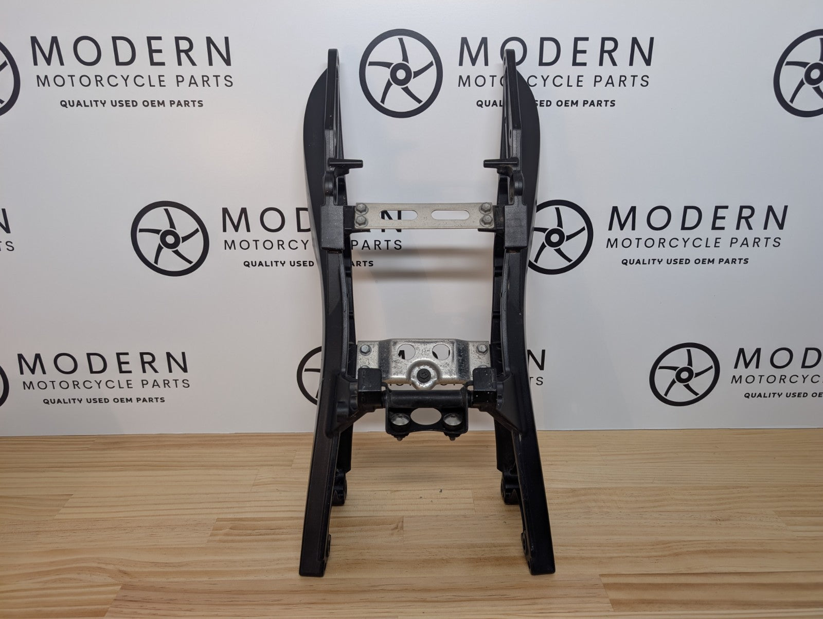 Suzuki GSXR1000 2007 2008 Rear Subrame Seat Rail Assembly OEM #1