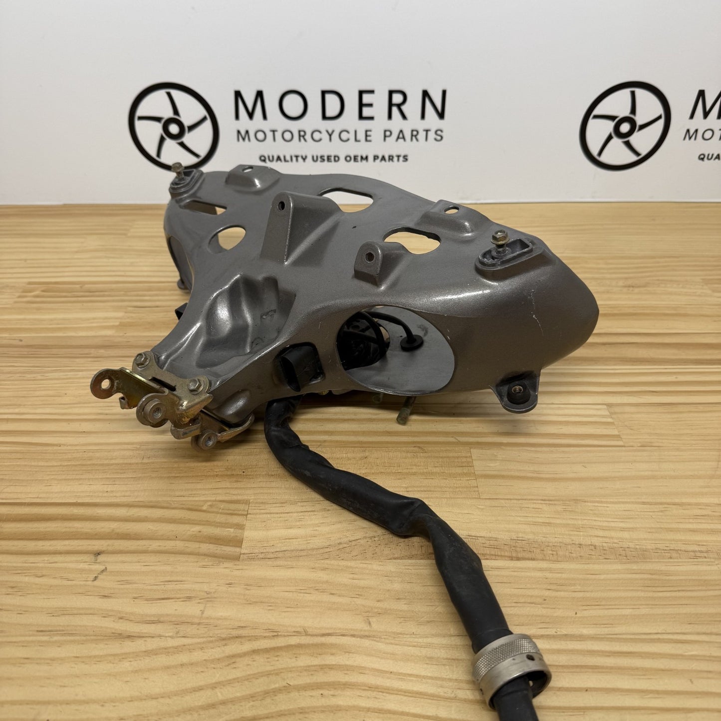 Ducati 748 916 996 1993-2000 Headlight Front Stay and Looms OEM 51010602D