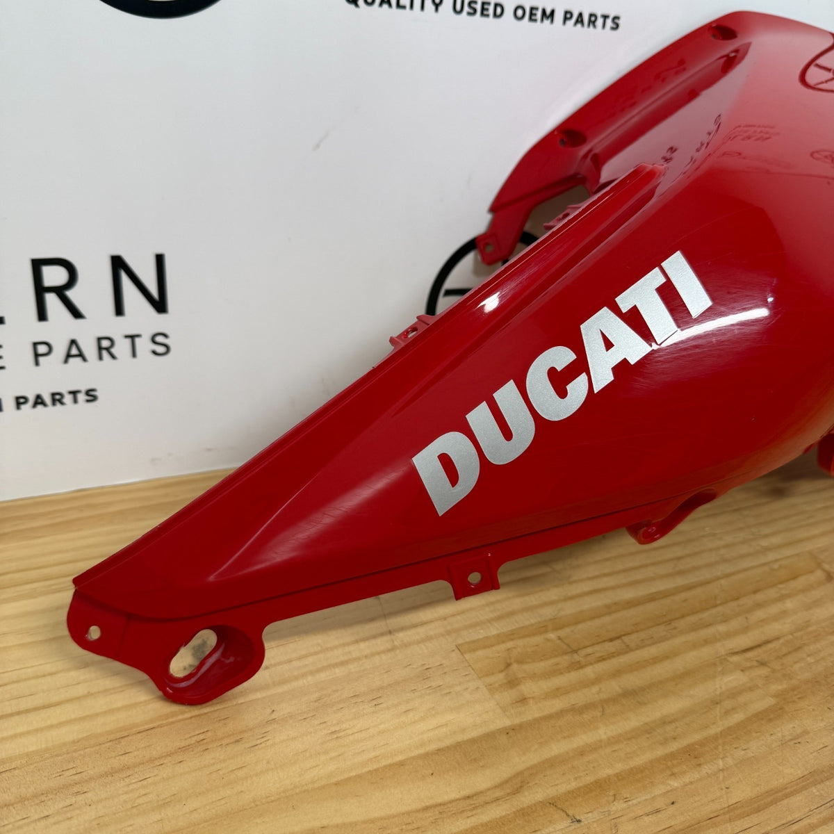 Ducati Multistrada 1200 2010-2014 Left Tank Fairing Red 48062951A Genuine OEM