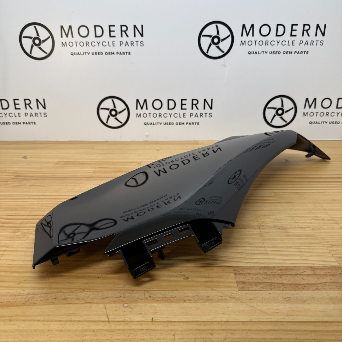 Yamaha YZF-R3 2025+ Right Outer Fairing Black BRA-F835V Genuine OEM