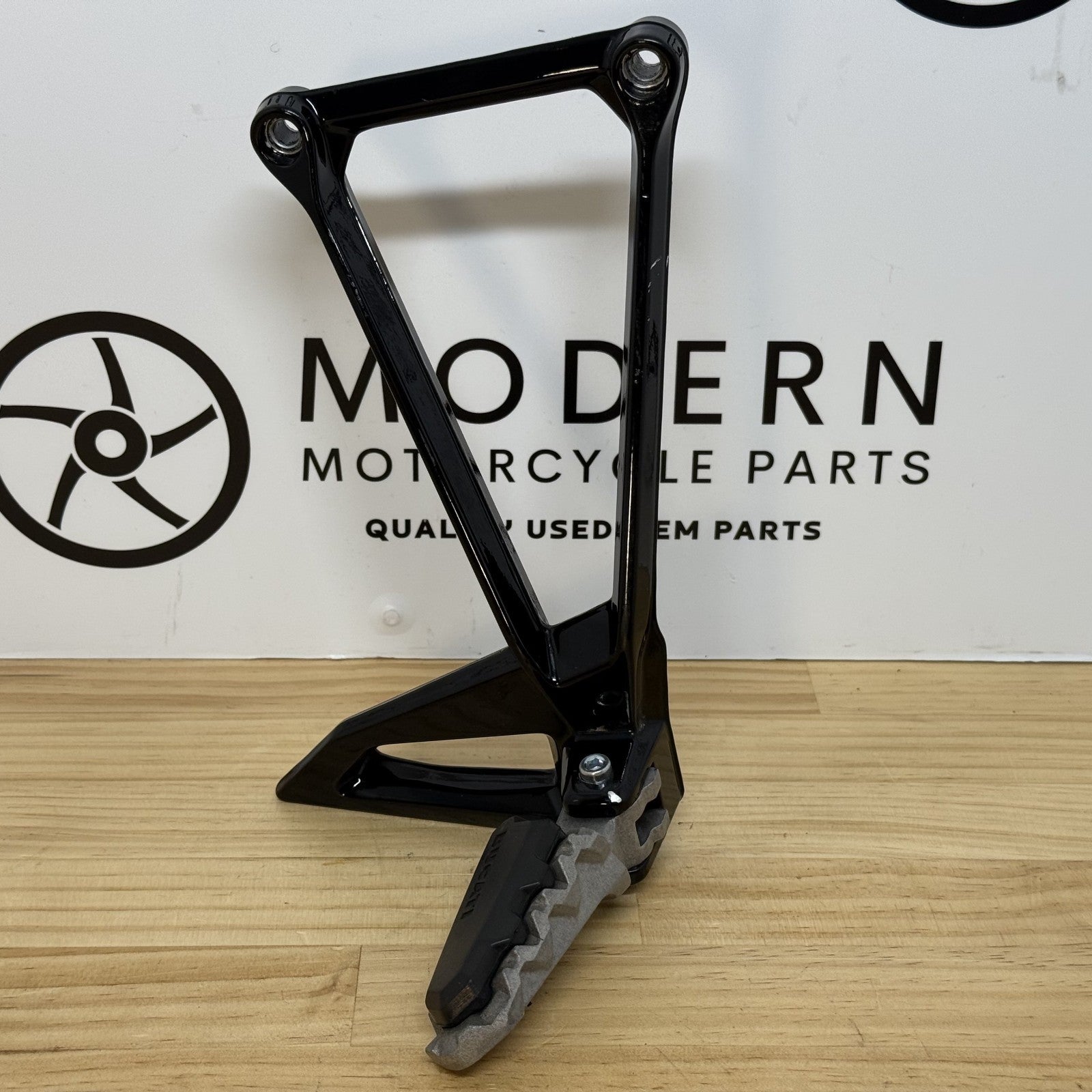 Ducati Multistrada 1200S 2010-2014 Rear Right Passenge Footrest 82411693AA