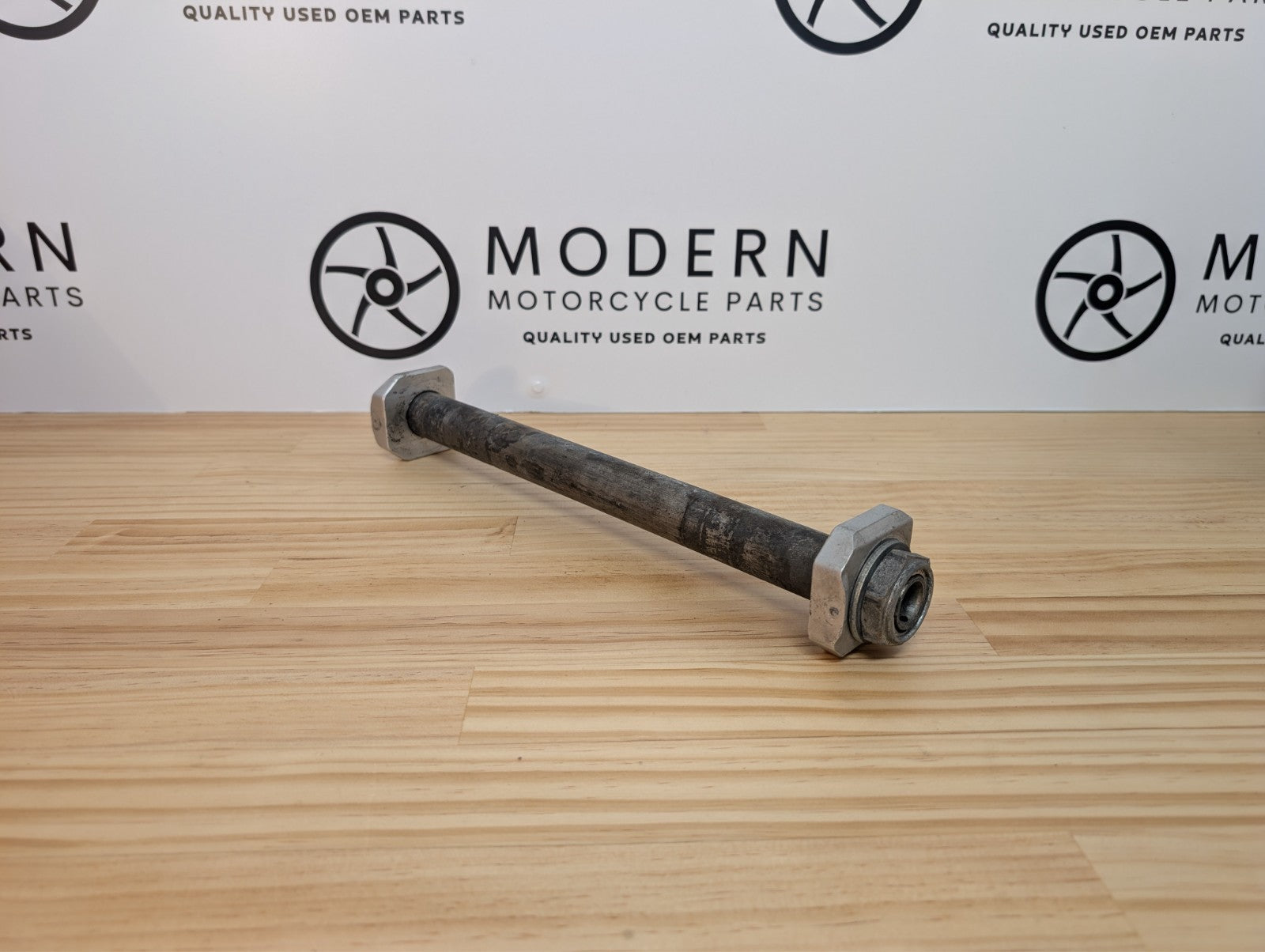 Suzuki GSXR1000 2007 2008 Rear Axle with Spacers OEM 64711-33E20