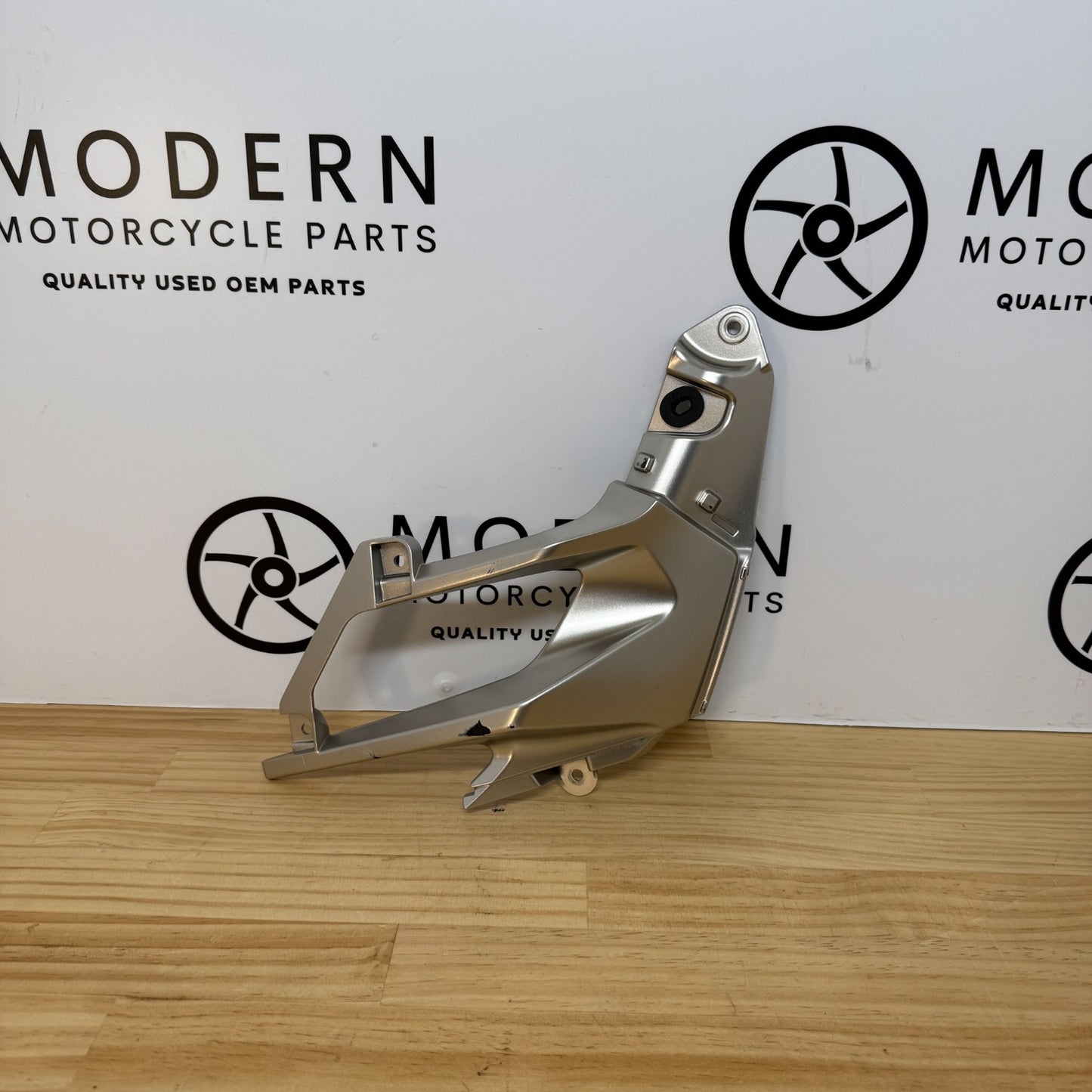Kawasaki Ninja 400 2018-2023 Right Fairing Finisher Silver 55028-0644-35Z OEM