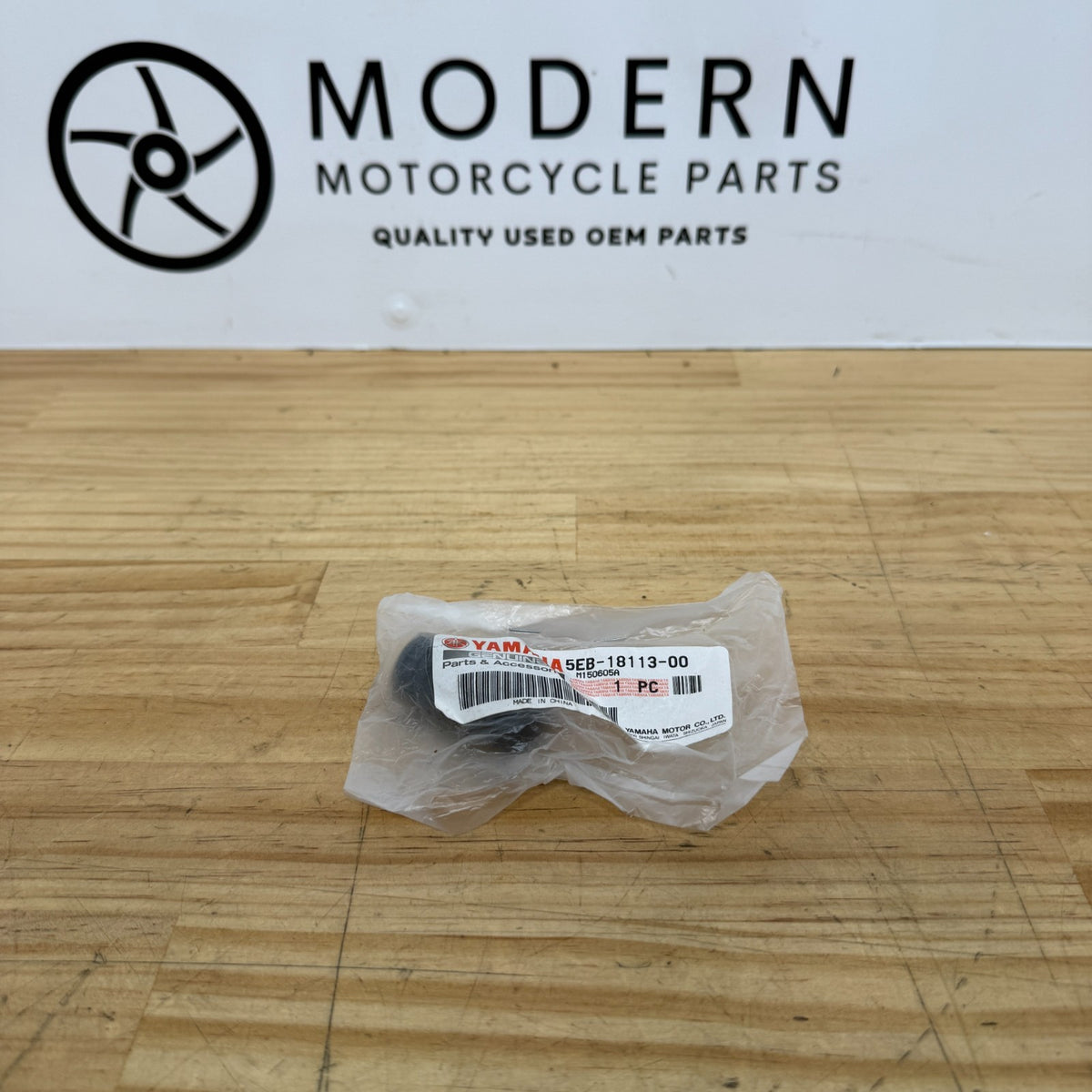 BRAND NEW Yamaha Gear Shifter Rubber Cover 5EB-18113-00 Genuine OEM