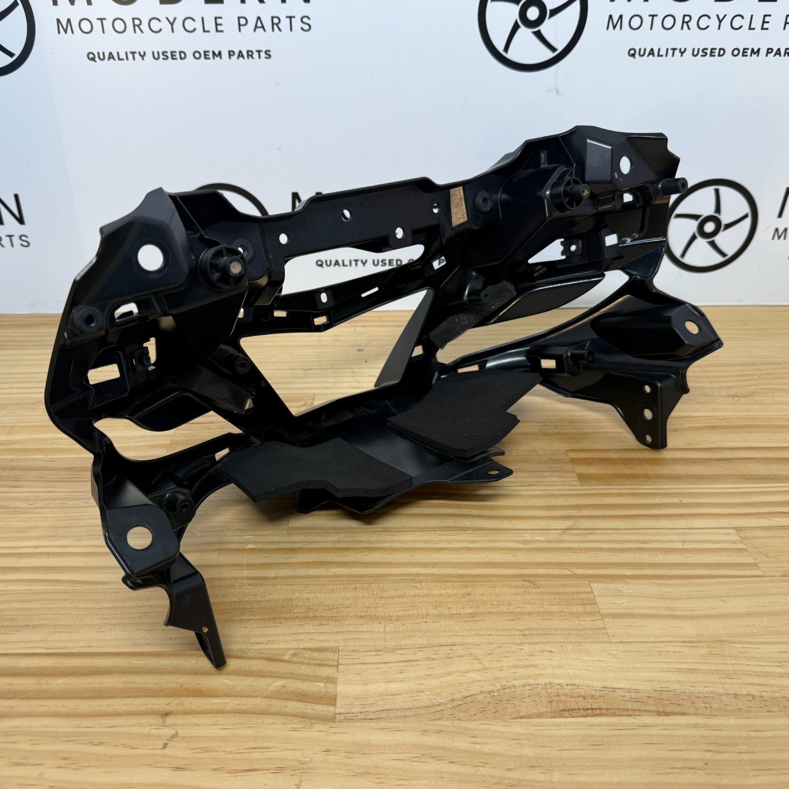 Yamaha YZF-R6 2017+ Front Upper Infill Fairing BN6-2830A-00 Genuine OEM #3