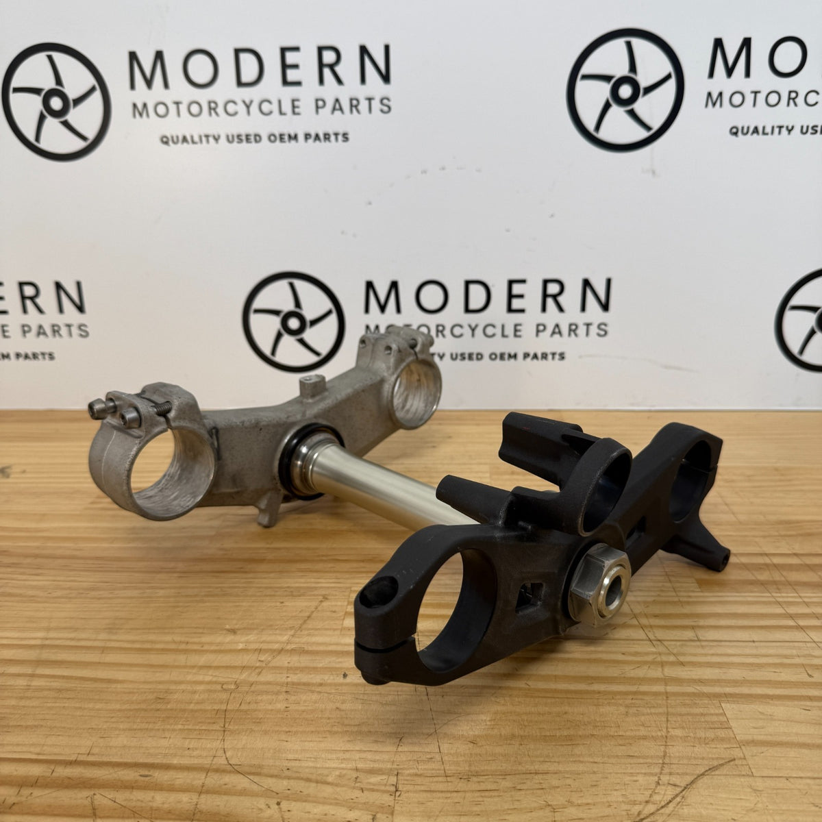 Kawasaki Ninja ZX10R 2011-2015 Triple Clamps Complete Genuine OEM