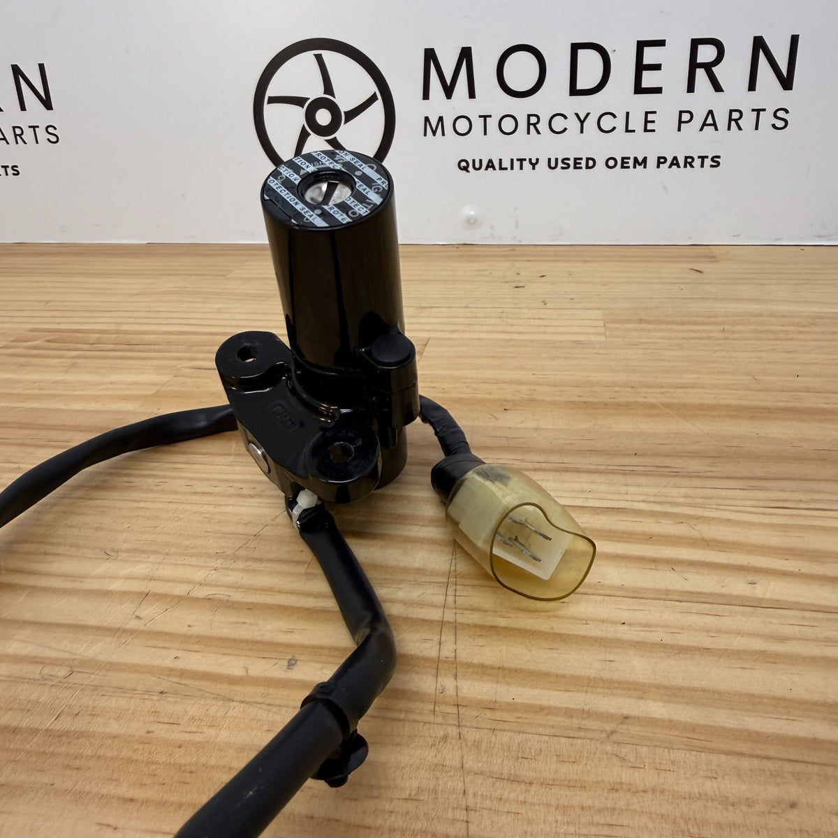 Yamaha YZF-R3 2019+ Ignition Barrel BS7-H2501-00 Genuine OEM