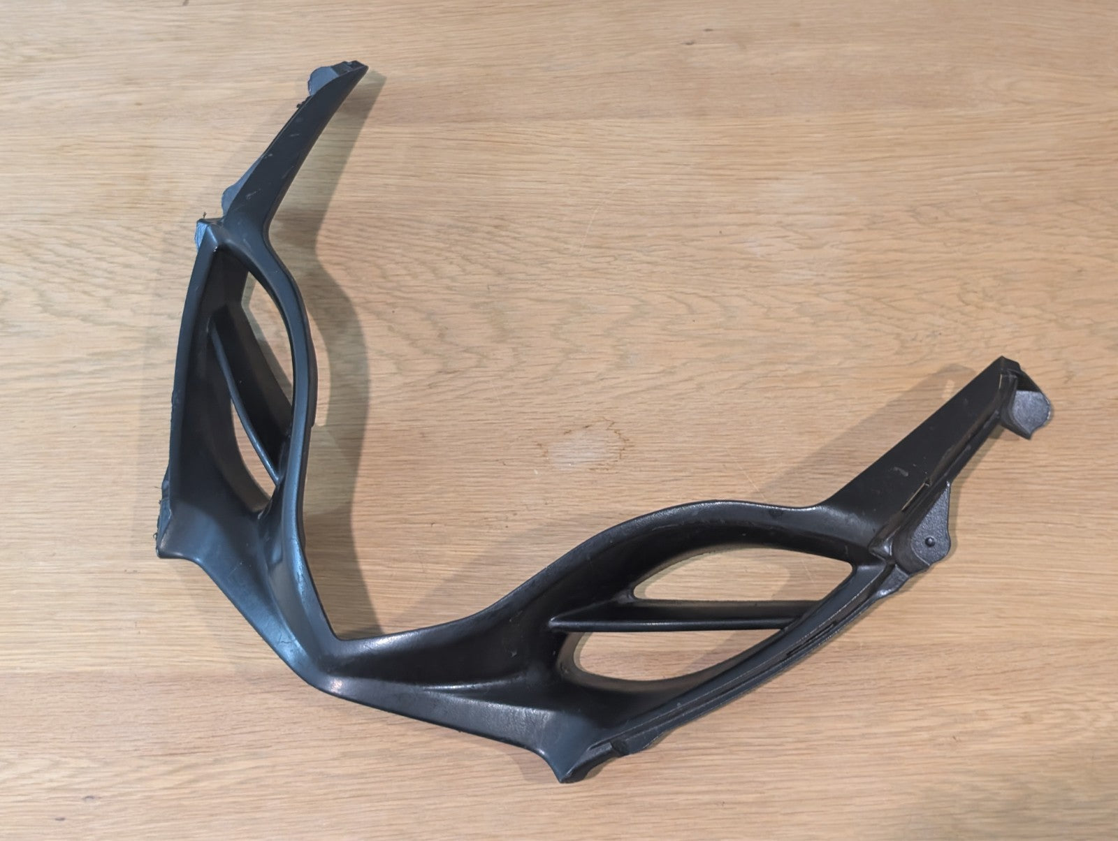 Suzuki GSXR1000 2010 2016 Black Lower Headlight Fairing 94671-47H10-YKV