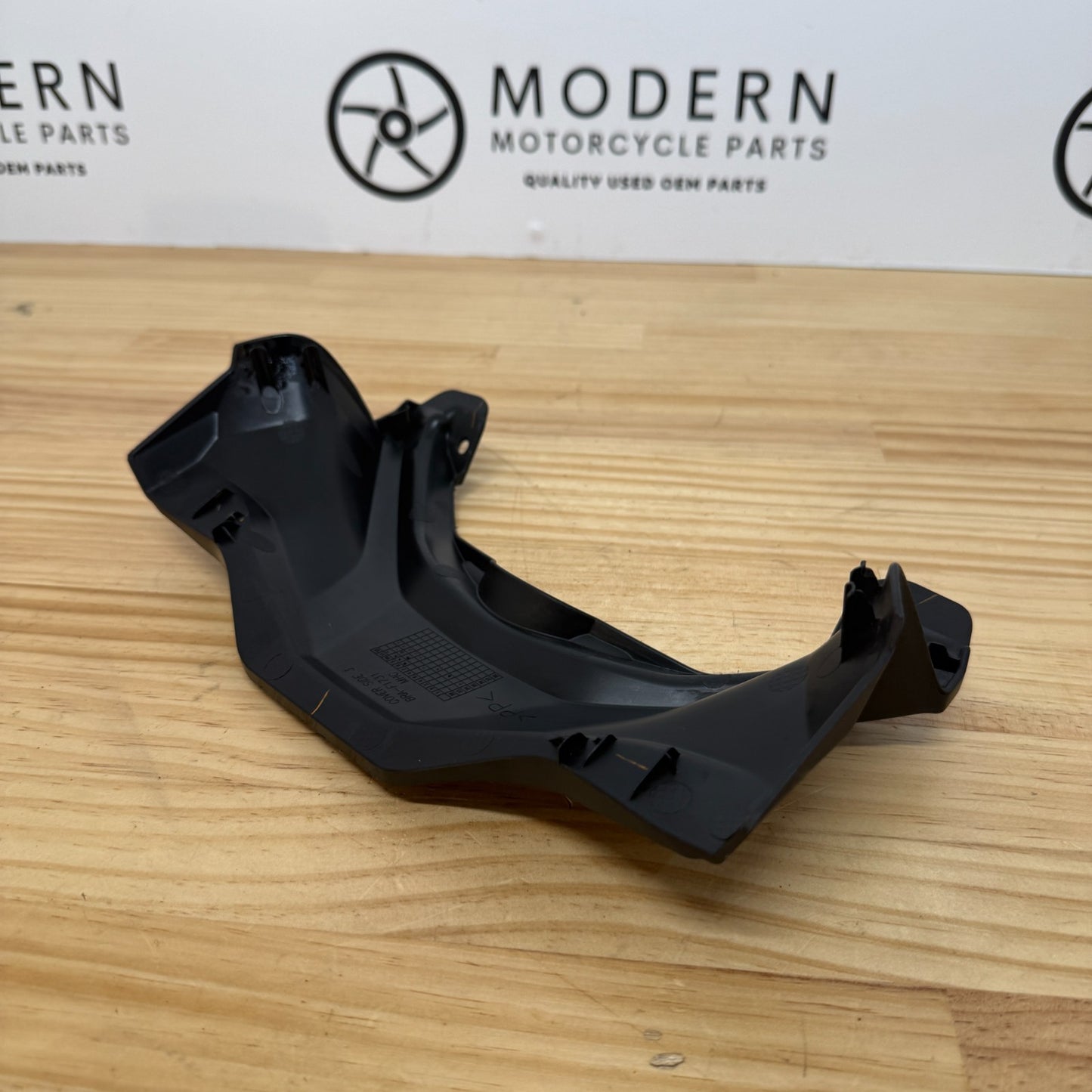 Yamaha YZF-R3 2025+ Centre Tail Fairing Panel BRA-F1731 Genuine OEM