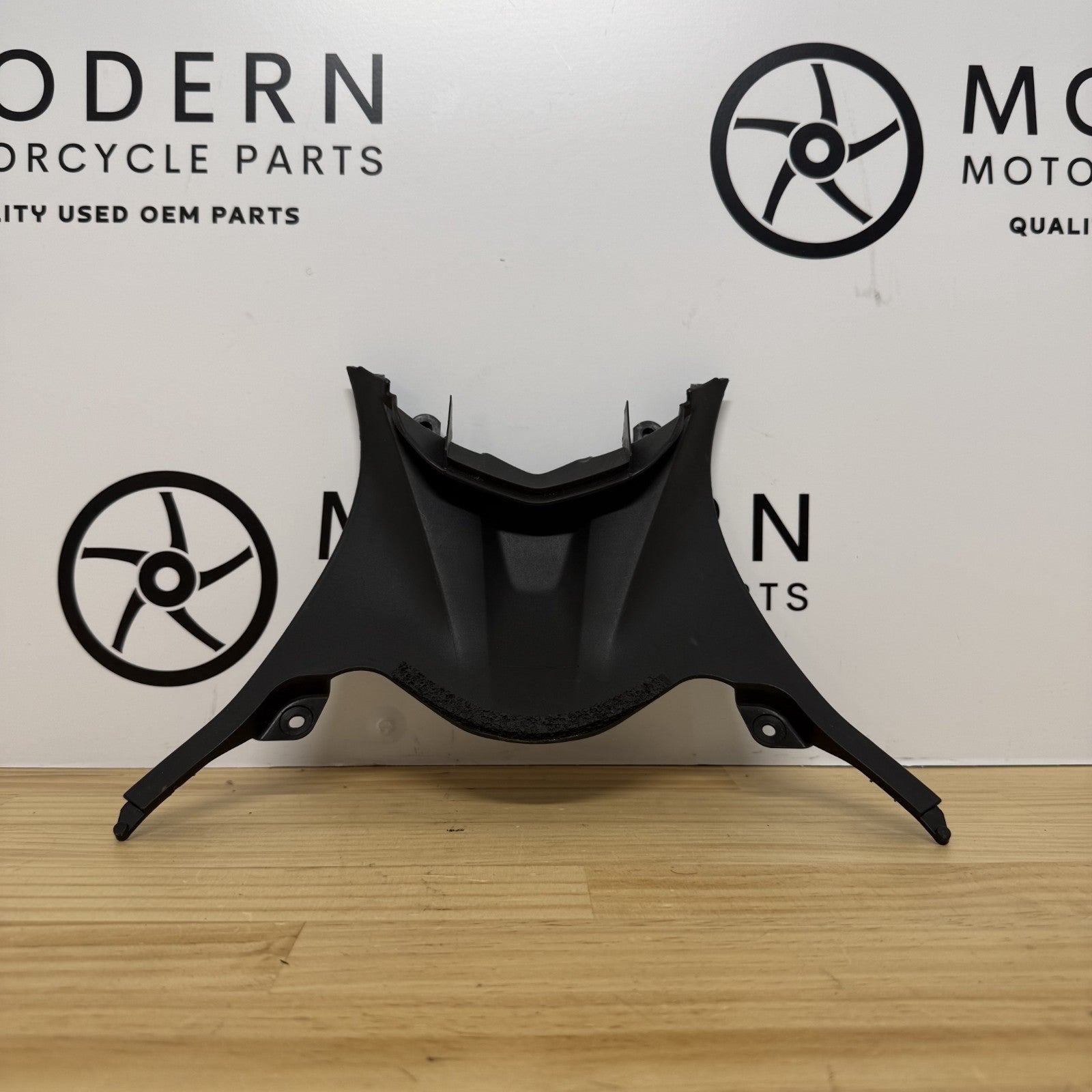 Yamaha YZF-R6 2017-2024 Centre Tail BN6-2171E-00 Genuine OEM