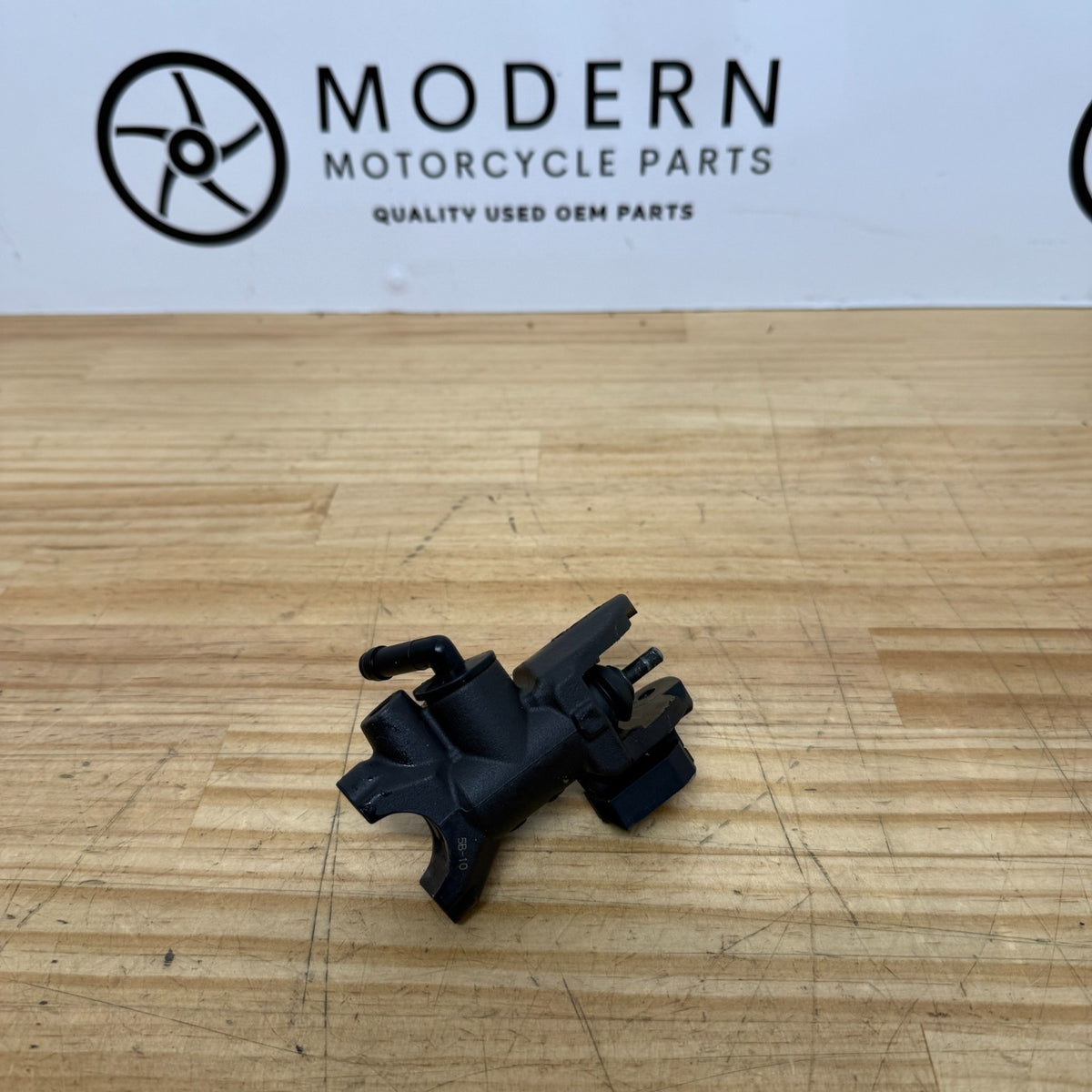 Yamaha YZF-R1 2015-2019 Master Cylinder Assy 2CR-2580A-00 Genuine OEM