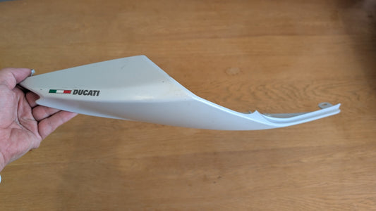 Right Hand Tail Fairing Ducati Panigale 899 1199 2012 2015 White 482111671A
