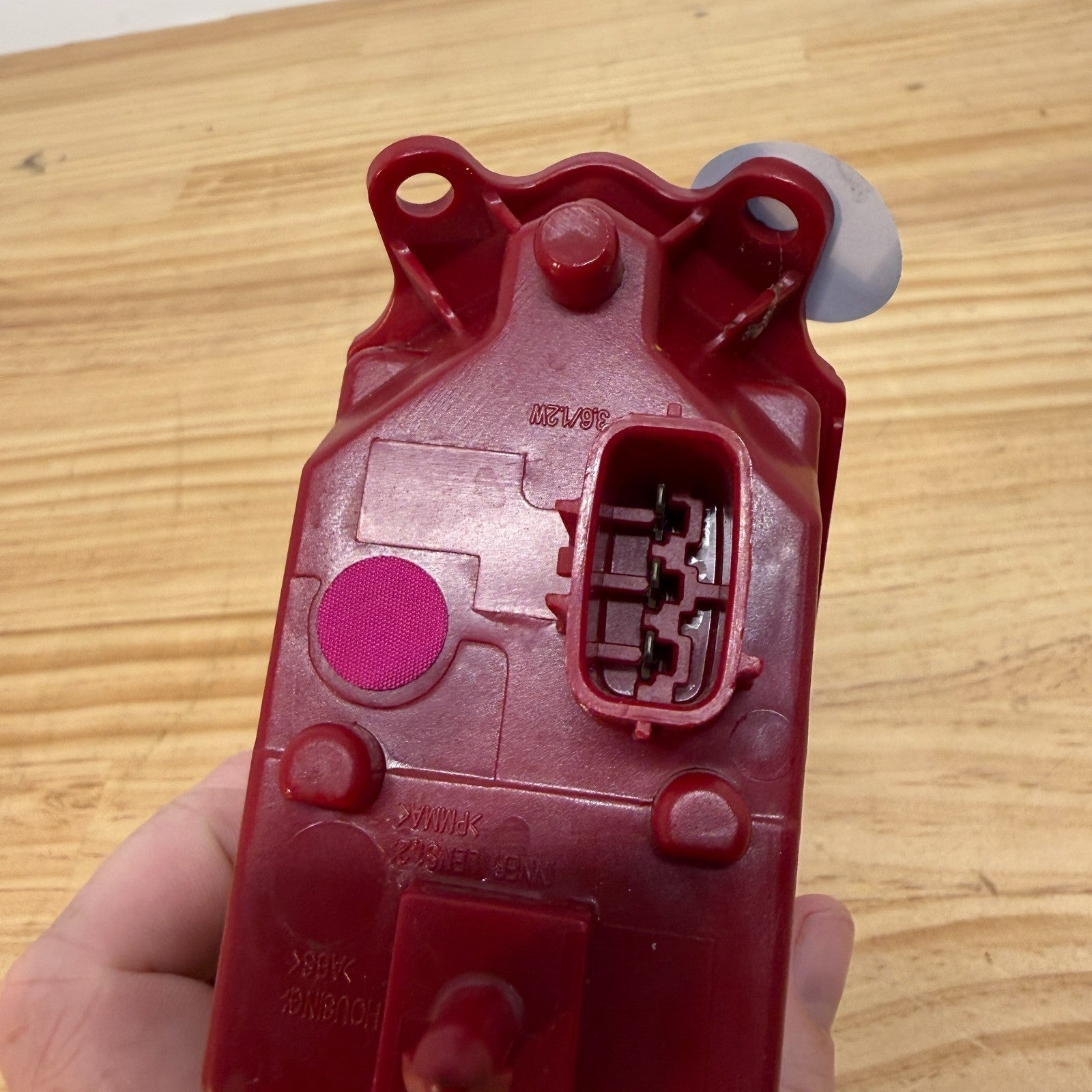 Yamaha YZF-R6 R1 R7 Tail light 2CR-84710-01 Genuine OEM