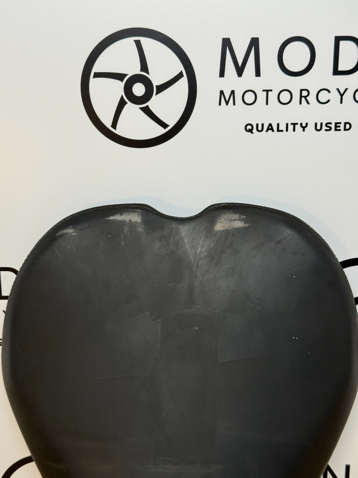 Triumph Daytona 675 2013-2017 Rider Seat T2301107 Genuine OEM
