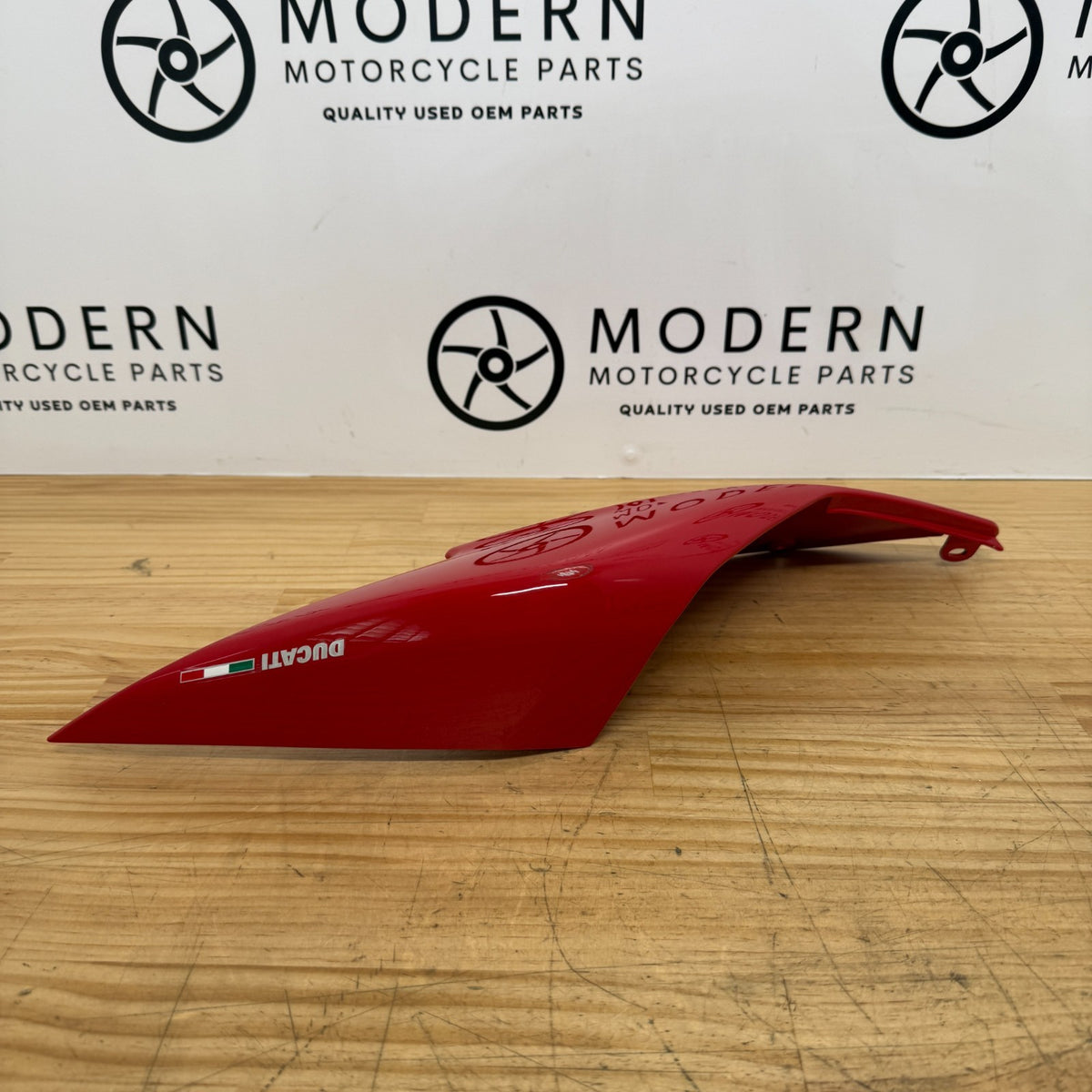 Ducati Panigale 899 1199 2012-2015 Right Tail Fairing Red 48212021A Genuine OEM