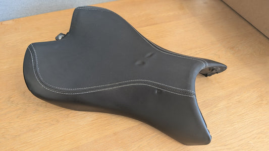 Rider Seat to fit Triumph Street Triple 765 765RS 2014 2018 T2308430