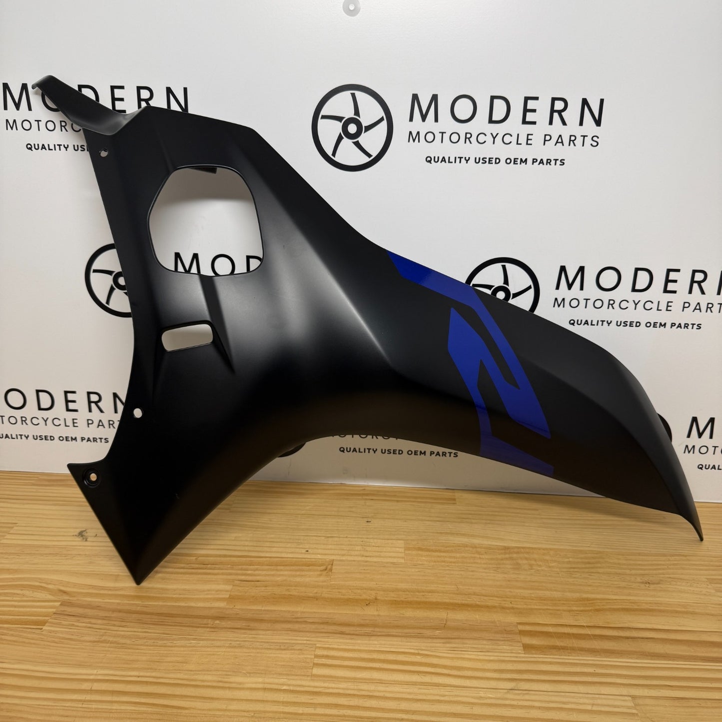Yamaha YZF-R6 2017+ Right Outer Fairing Black BN6-W283V-00-P0 Genuine OEM
