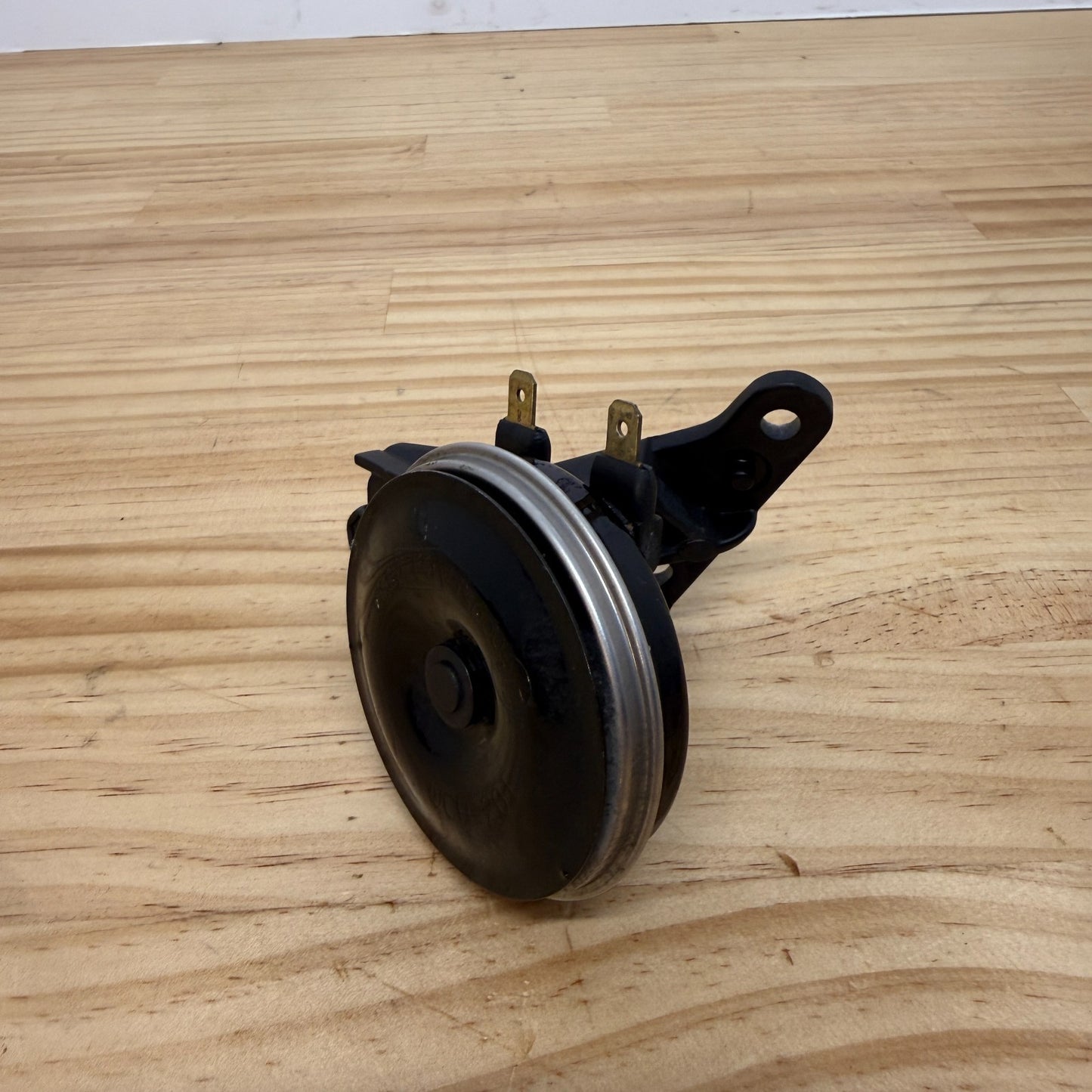 Yamaha YZF-R3 2025+ Horn 1WD-H3371-00 Genuine OEM