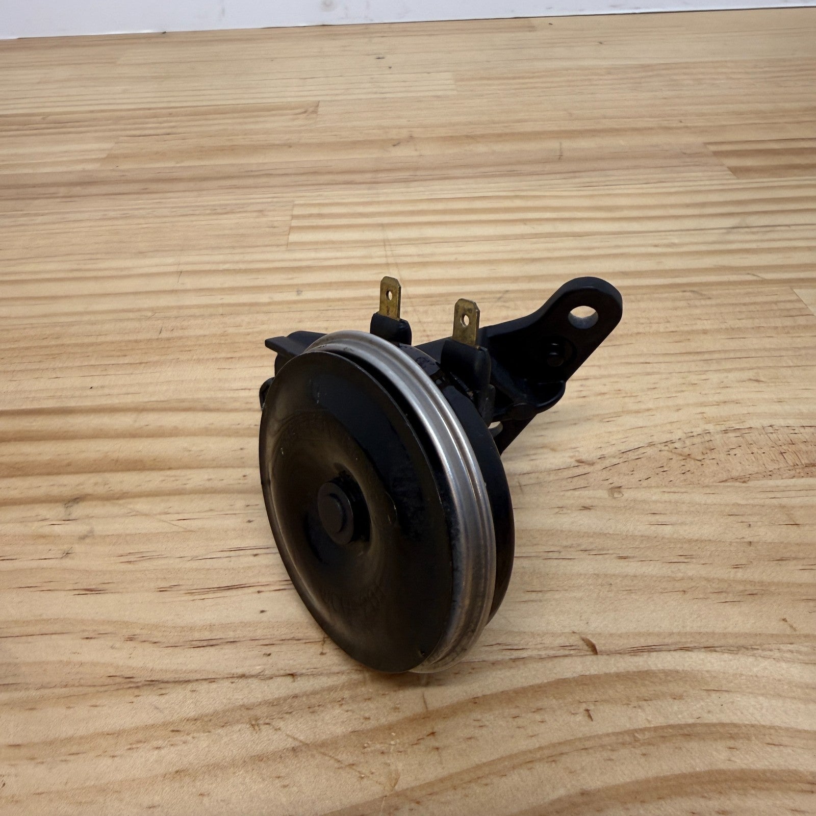 Yamaha YZF-R3 2025+ Horn 1WD-H3371-00 Genuine OEM