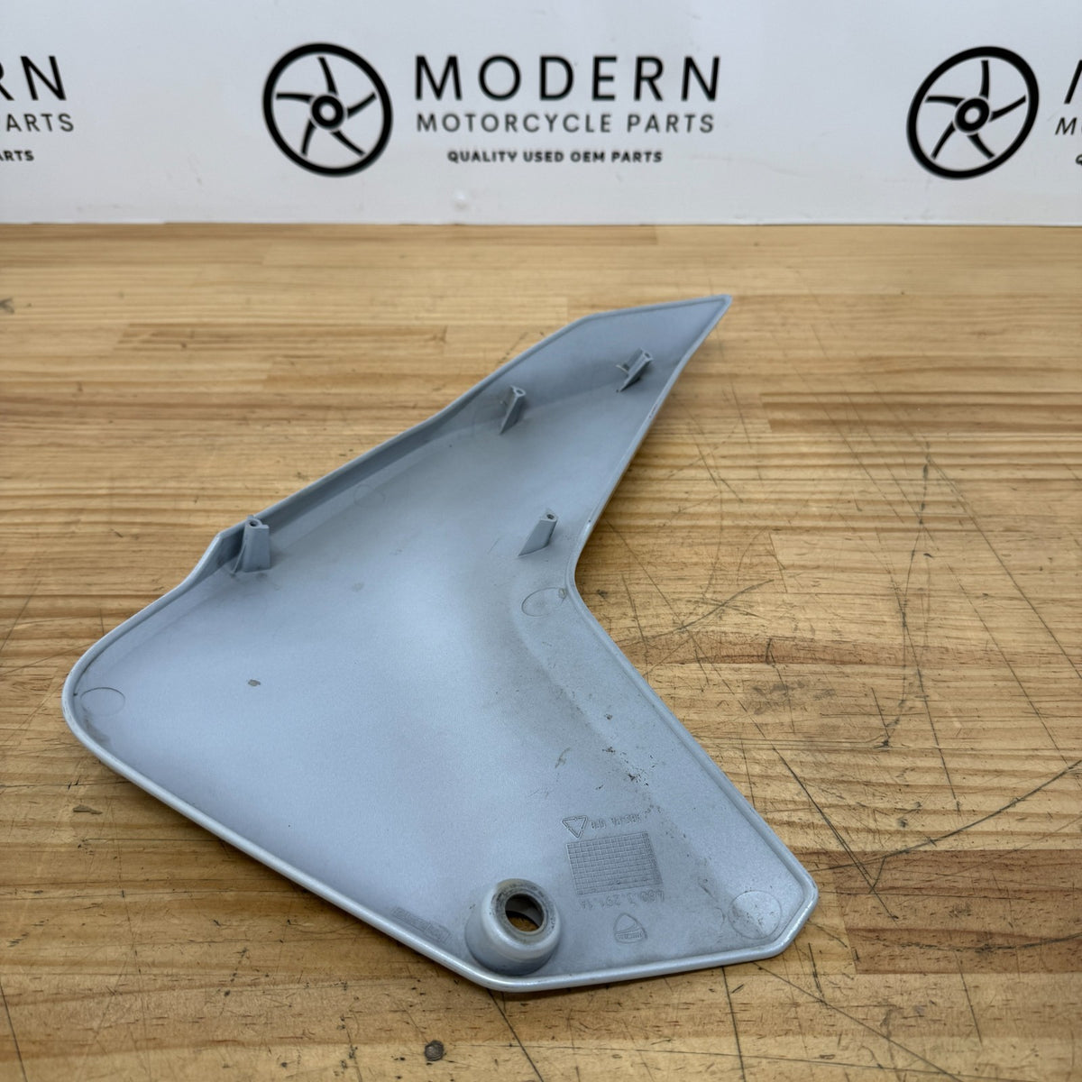 Ducati Multistrada 1200 1200S Left Radiator Fairing White 48032911A Genuine OEM
