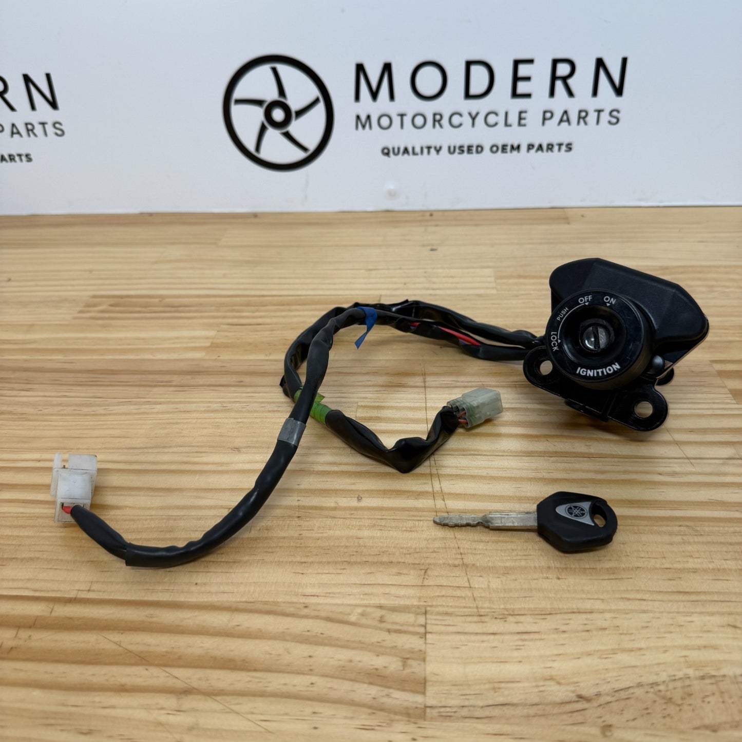 Yamaha YZF-R7 2022-2025 Ignition Barrel and Key BEB-8255P-00 Genuine OEM