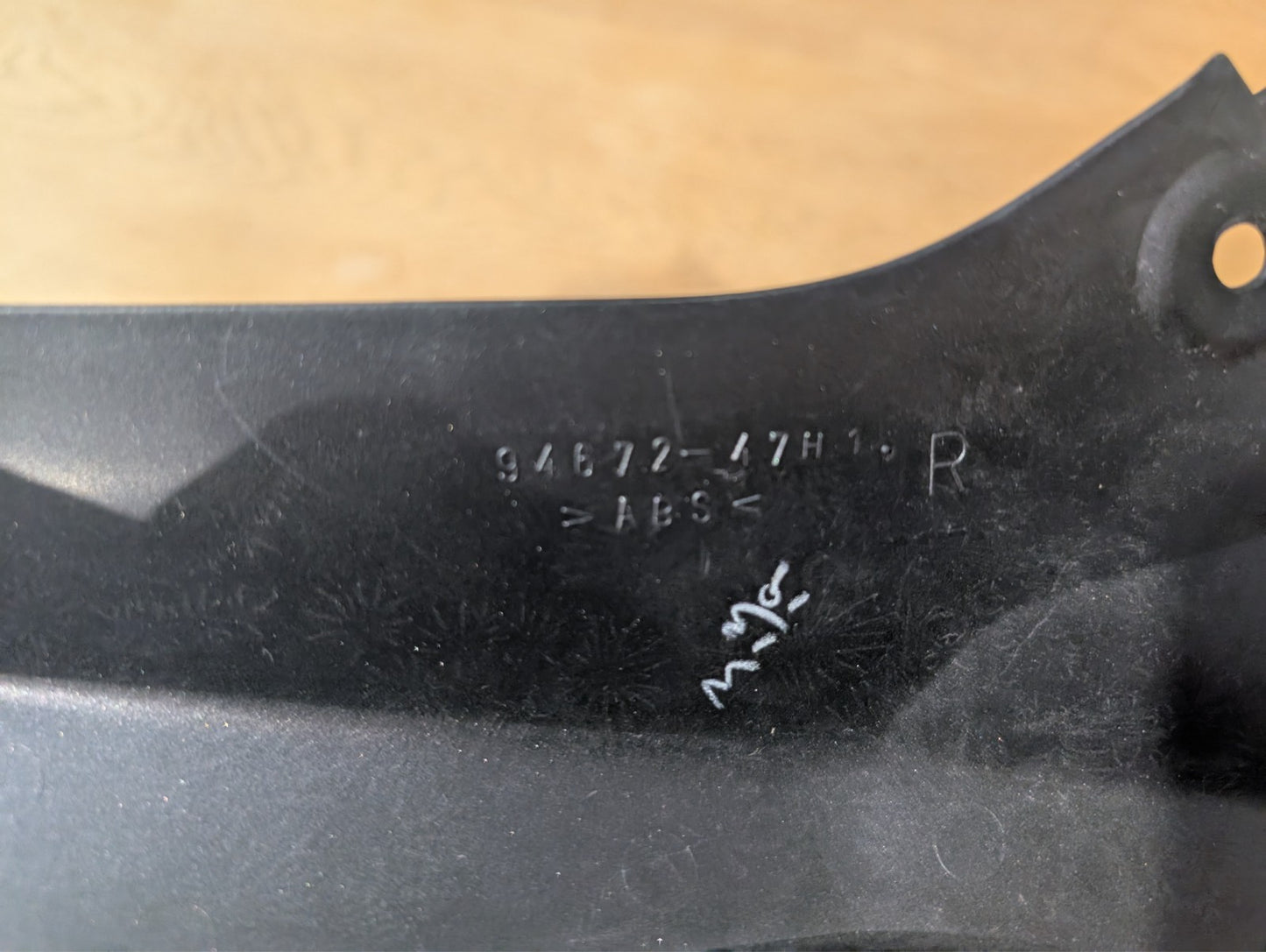 Suzuki GSXR1000 L1 L2 L3 2010 2016 Right Infill Panel Grey 94672-47H10-YKV