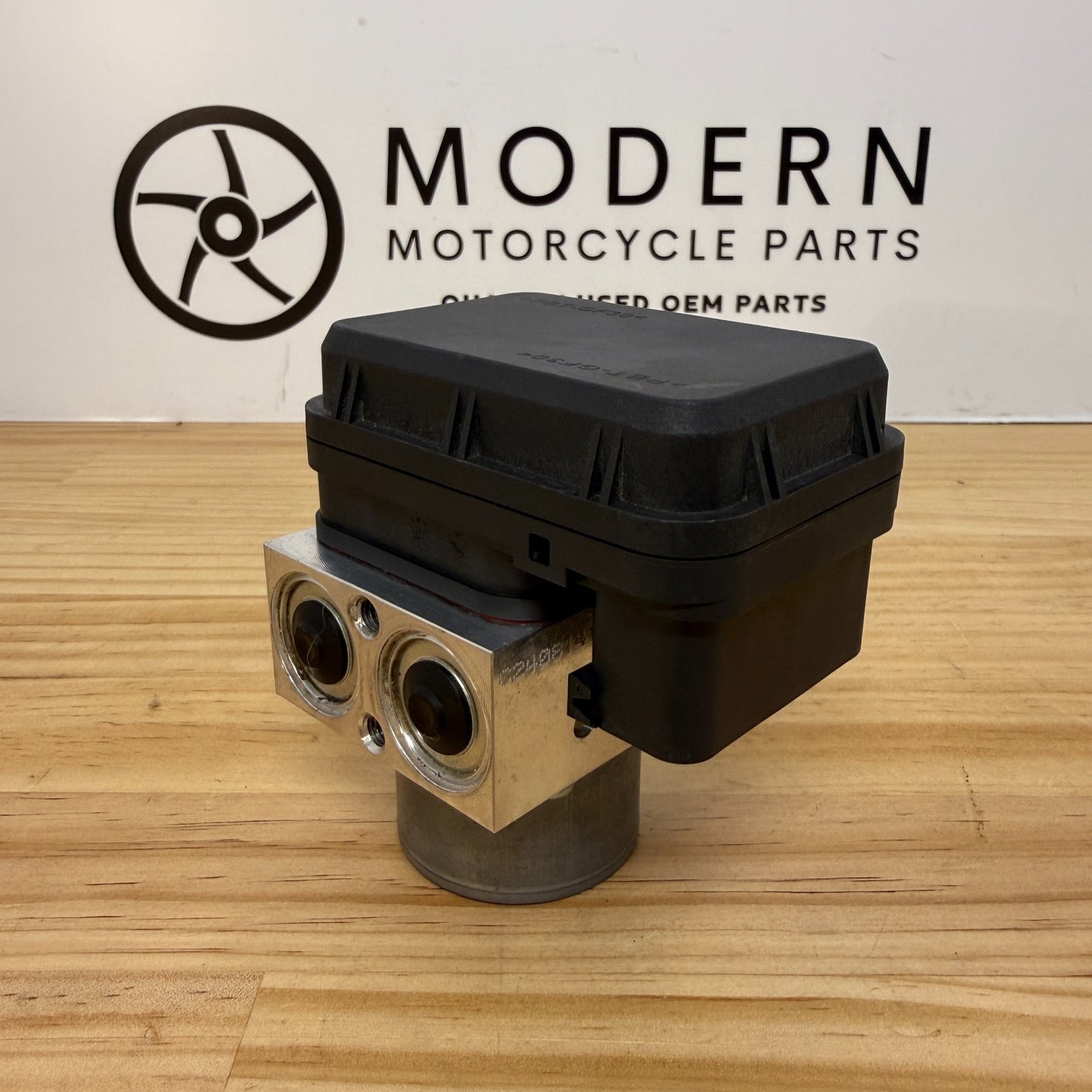 Yamaha YZF-R3 2025+ ABS Pump Control Unit B6W-H5930-09 Genuine OEM