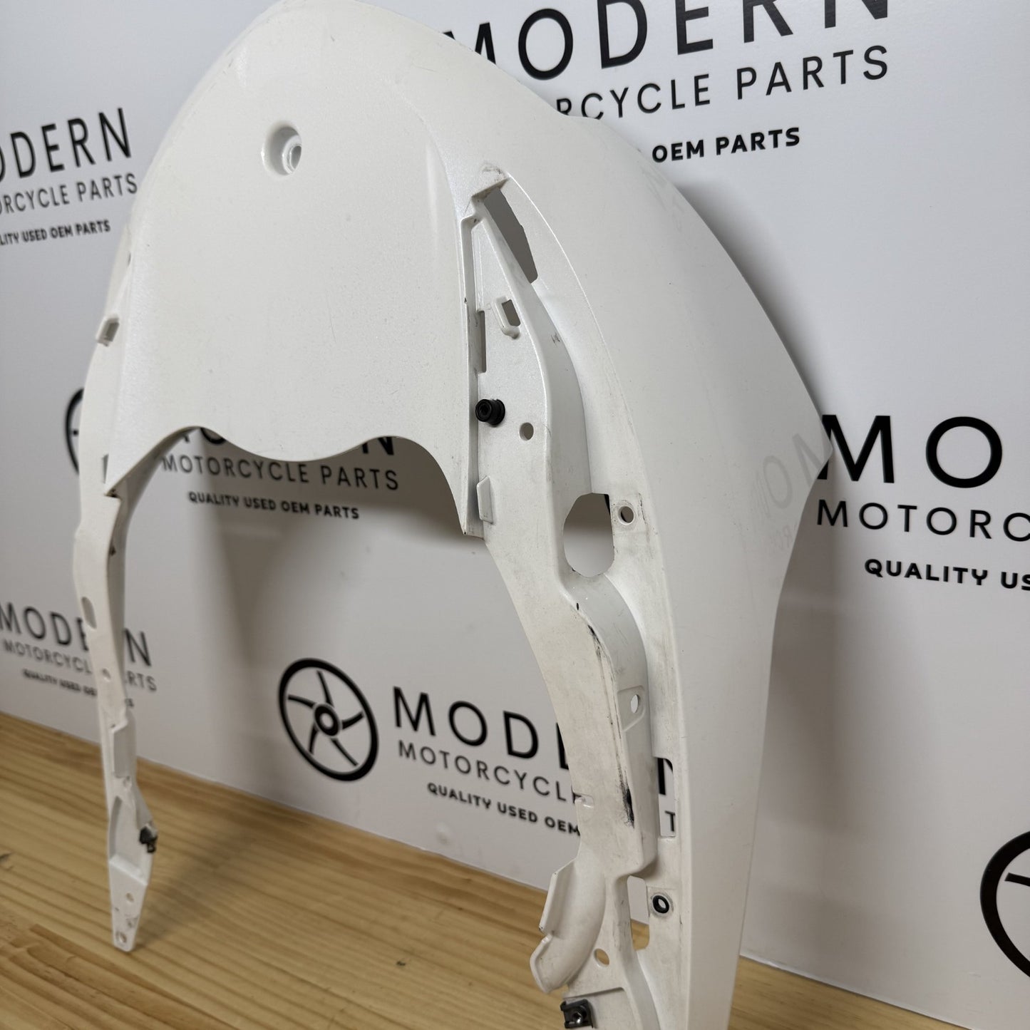 Triumph Daytona 675R 675 2013-2017 Cockpit Lower Fairing White T2309450 OEM