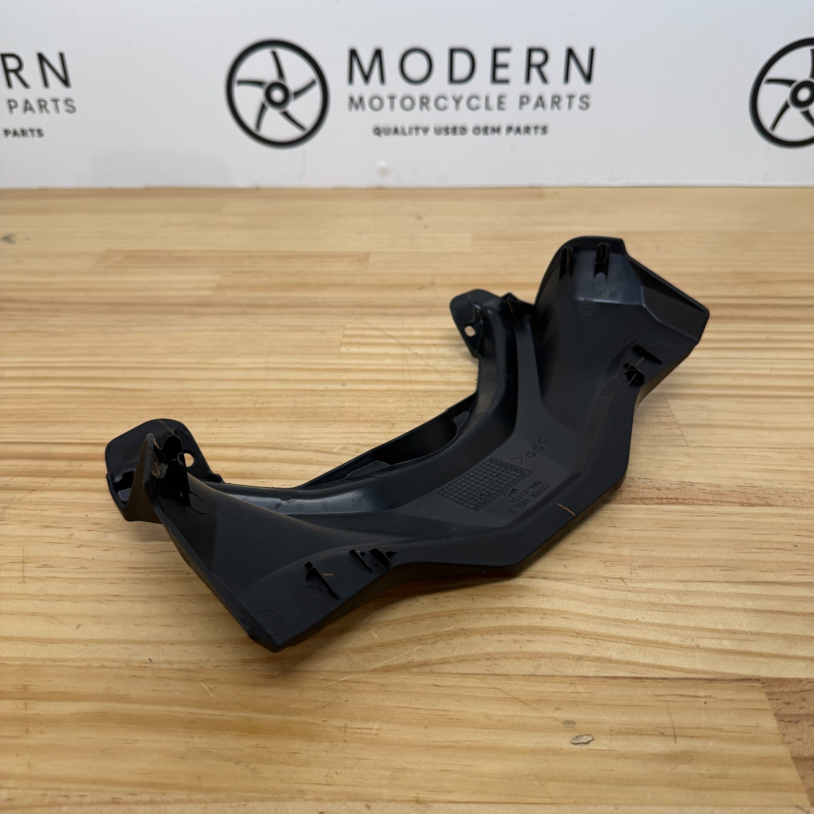 Yamaha YZF-R3 2025+ Centre Tail Fairing Panel BRA-F1731 Genuine OEM