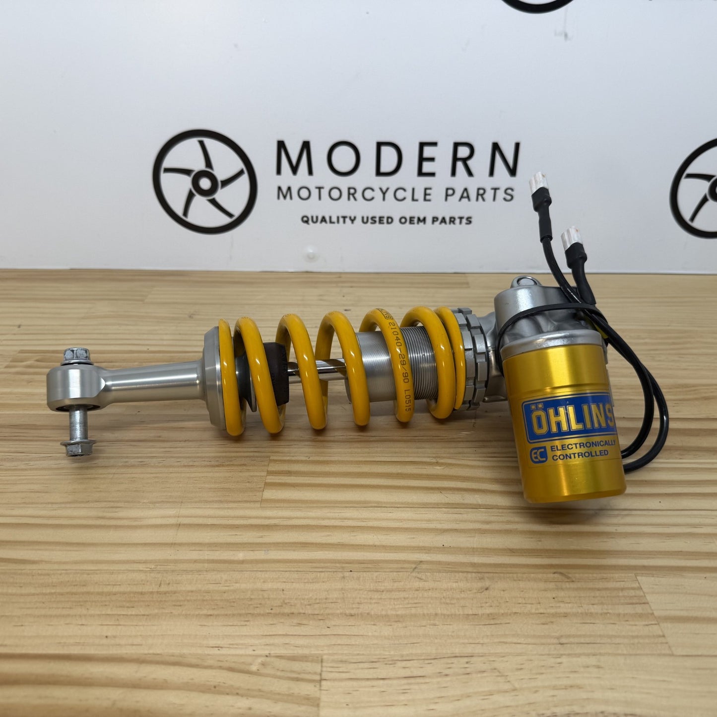 Yamaha YZF R1M R1 15-19 OEM Ohlins Electronic TTX Rear Shock Absorber - LIKE NEW