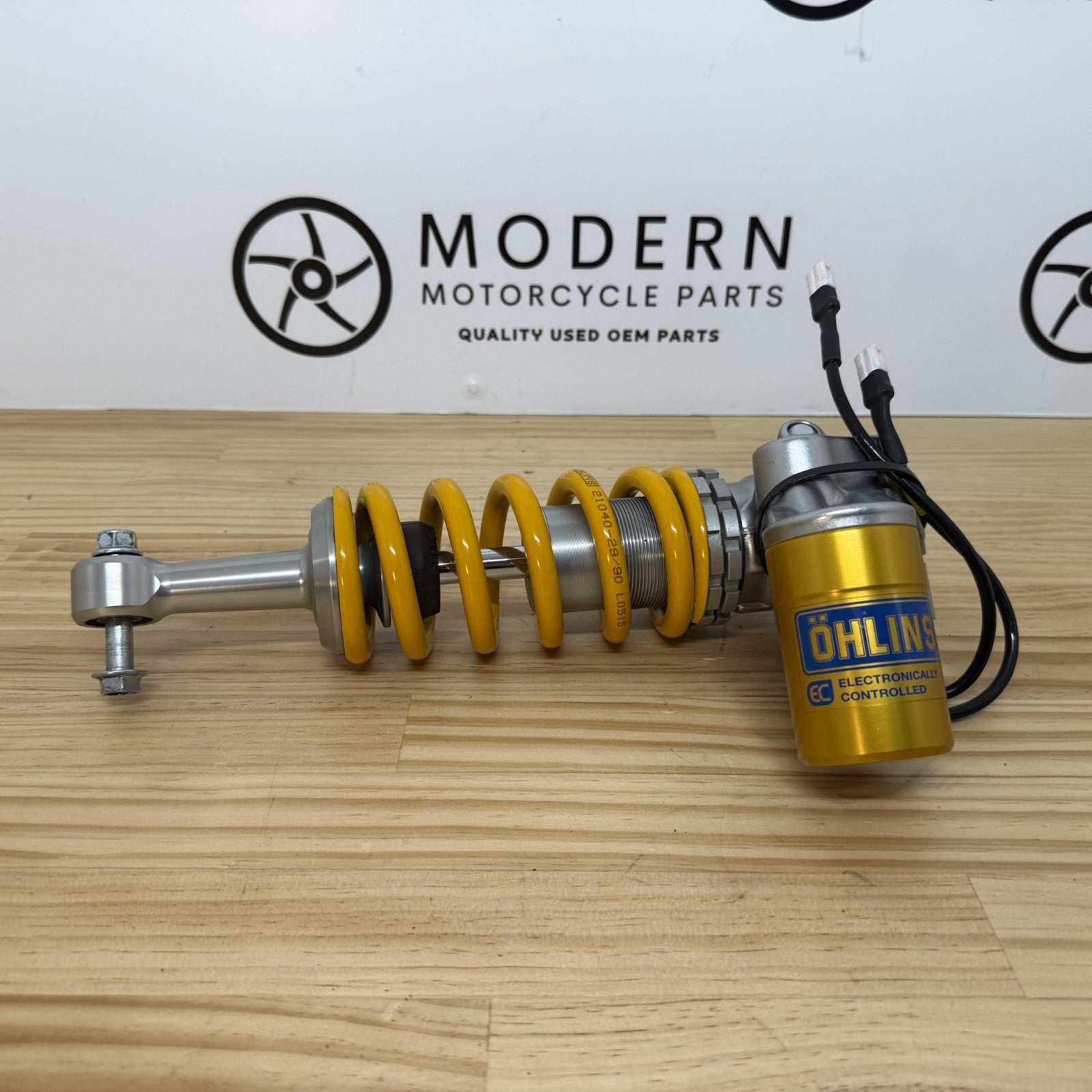 Yamaha YZF R1M R1 15-19 OEM Ohlins Electronic TTX Rear Shock Absorber - LIKE NEW
