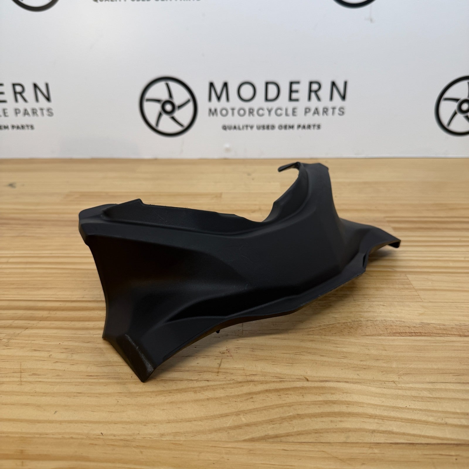 Yamaha YZF-R3 2025+ Centre Tail Fairing Panel BRA-F1731 Genuine OEM