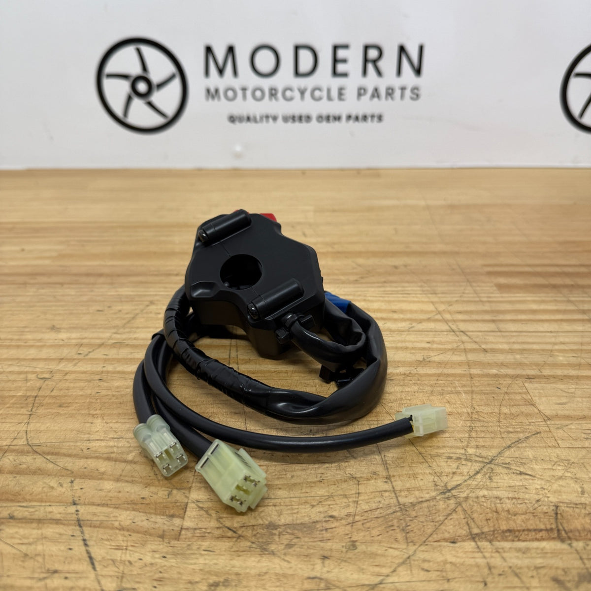 Yamaha YZF-R1 2015-2019 Right Handlebar Switch Block 2CR-83963-00 Genuine OEM