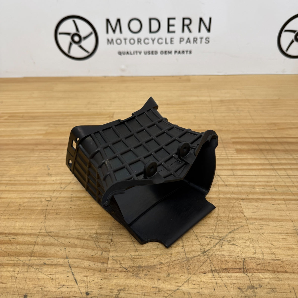 Yamaha YZF-R1 2015-2019 Front Air Duct Rubber 2CR-2838N-01 Genuine OEM