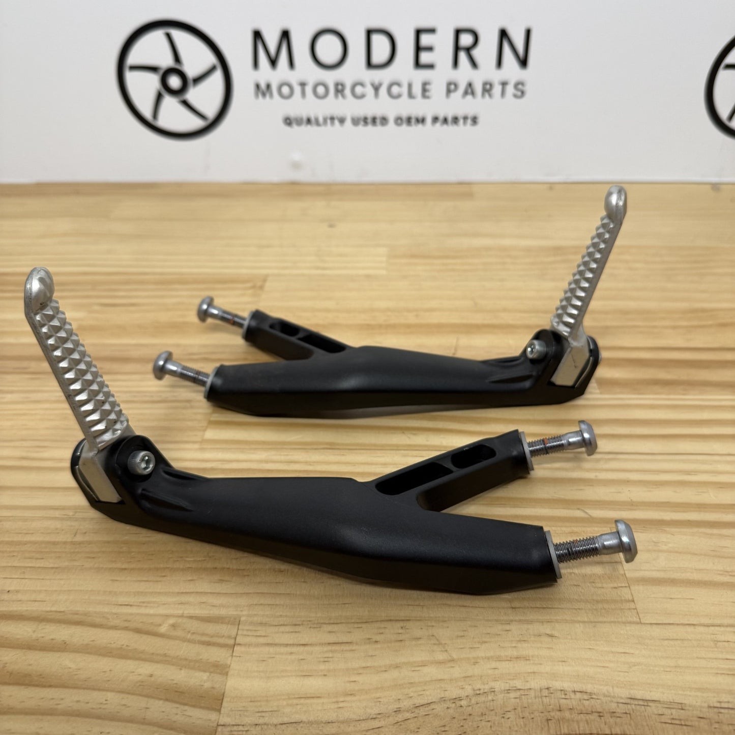 Yamaha YZF R1 R6 R7 2015-2026 Passenger Footrests Set #3