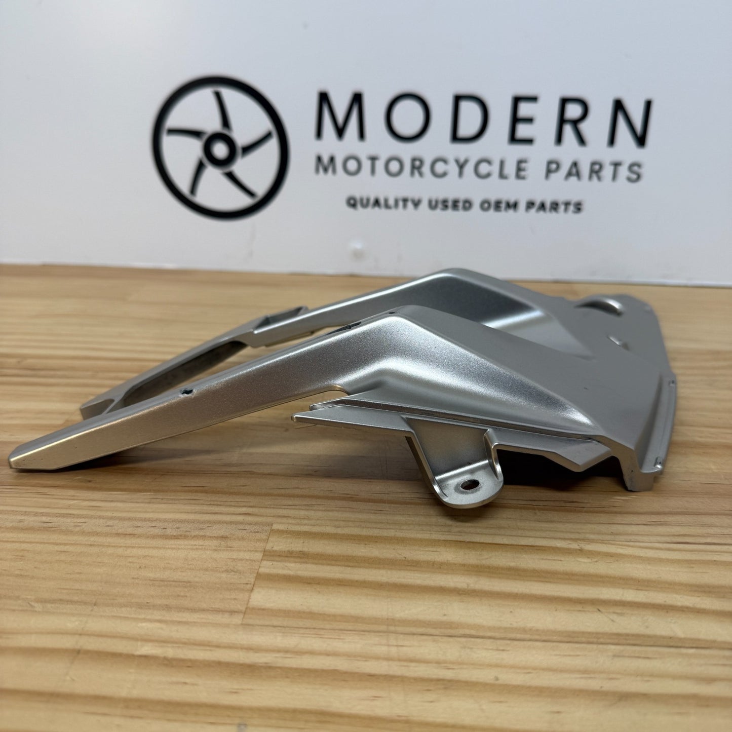 Kawasaki Ninja 400 2018-2023 Right Fairing Finisher Silver 55028-0644-35Z OEM