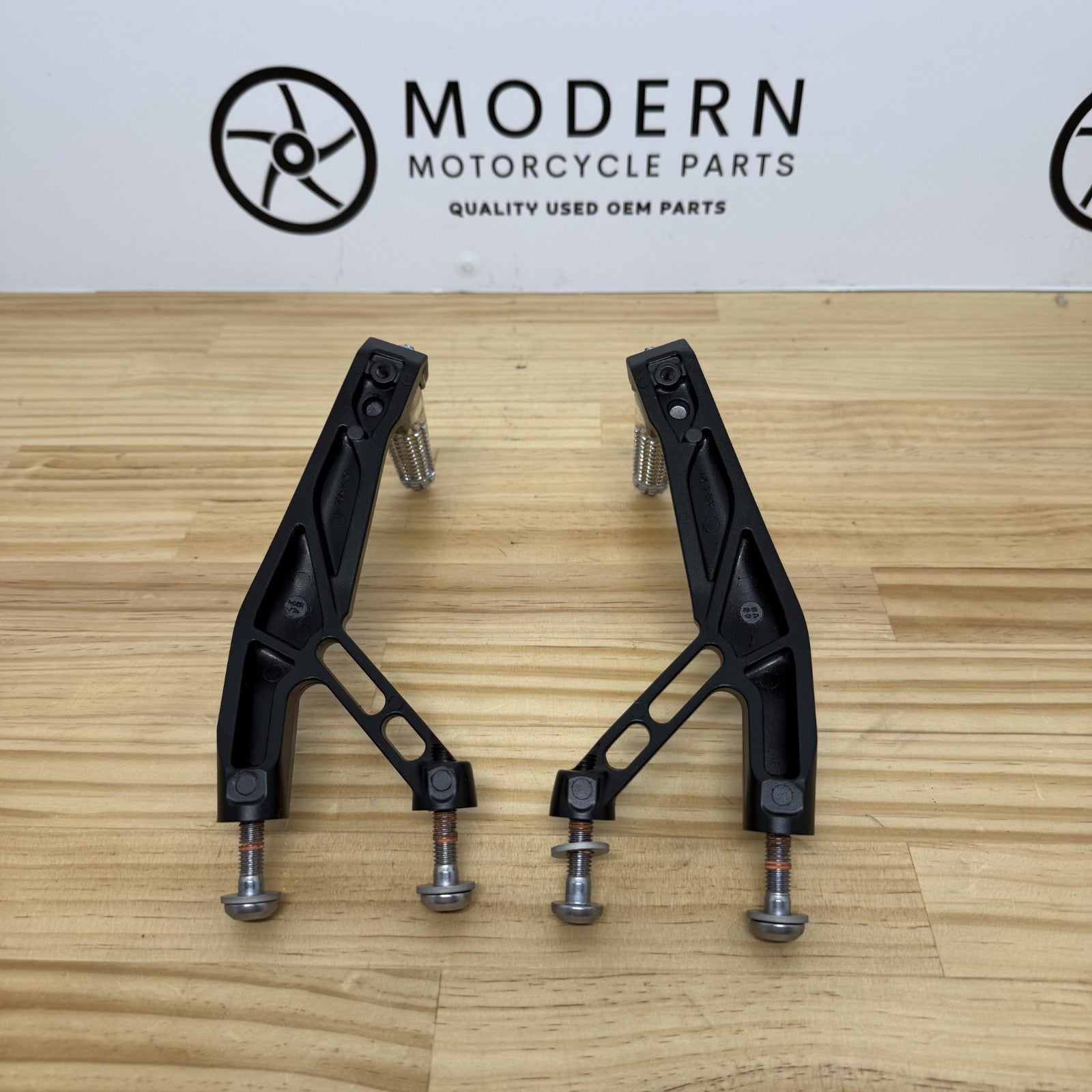 Yamaha YZF R1 R6 R7 2015-2026 Passenger Footrests Set #2