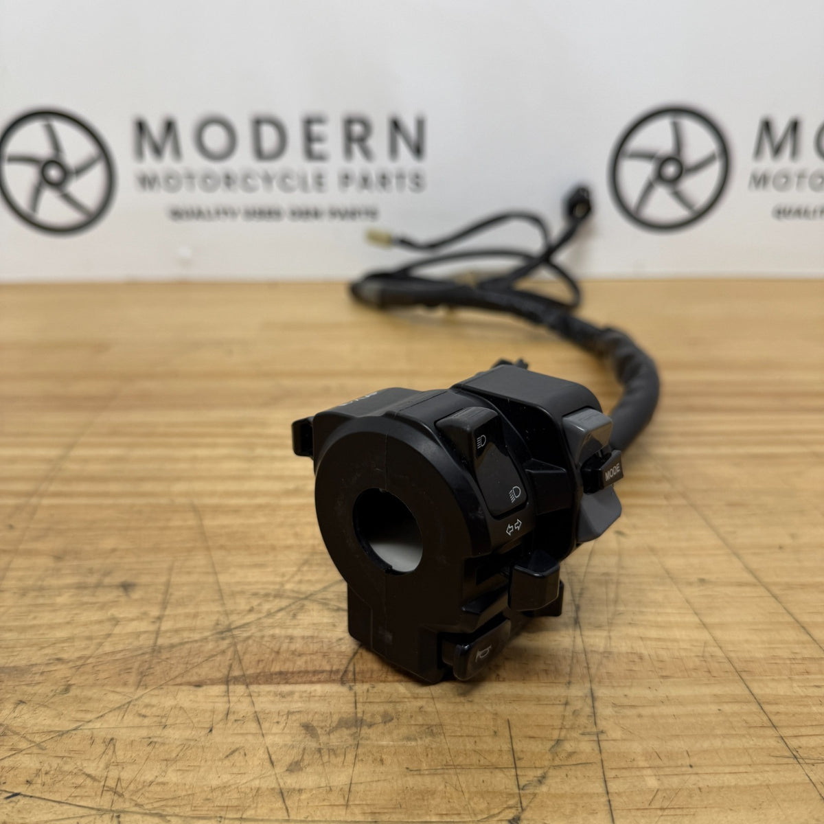 Yamaha YZF-R1 2015-2019 Left Switch Block 2CR-83969-01 2CR-83969-00 Genuine OEM