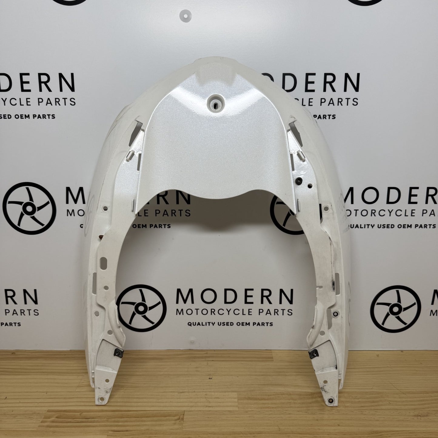 Triumph Daytona 675R 675 2013-2017 Cockpit Lower Fairing White T2309450 OEM