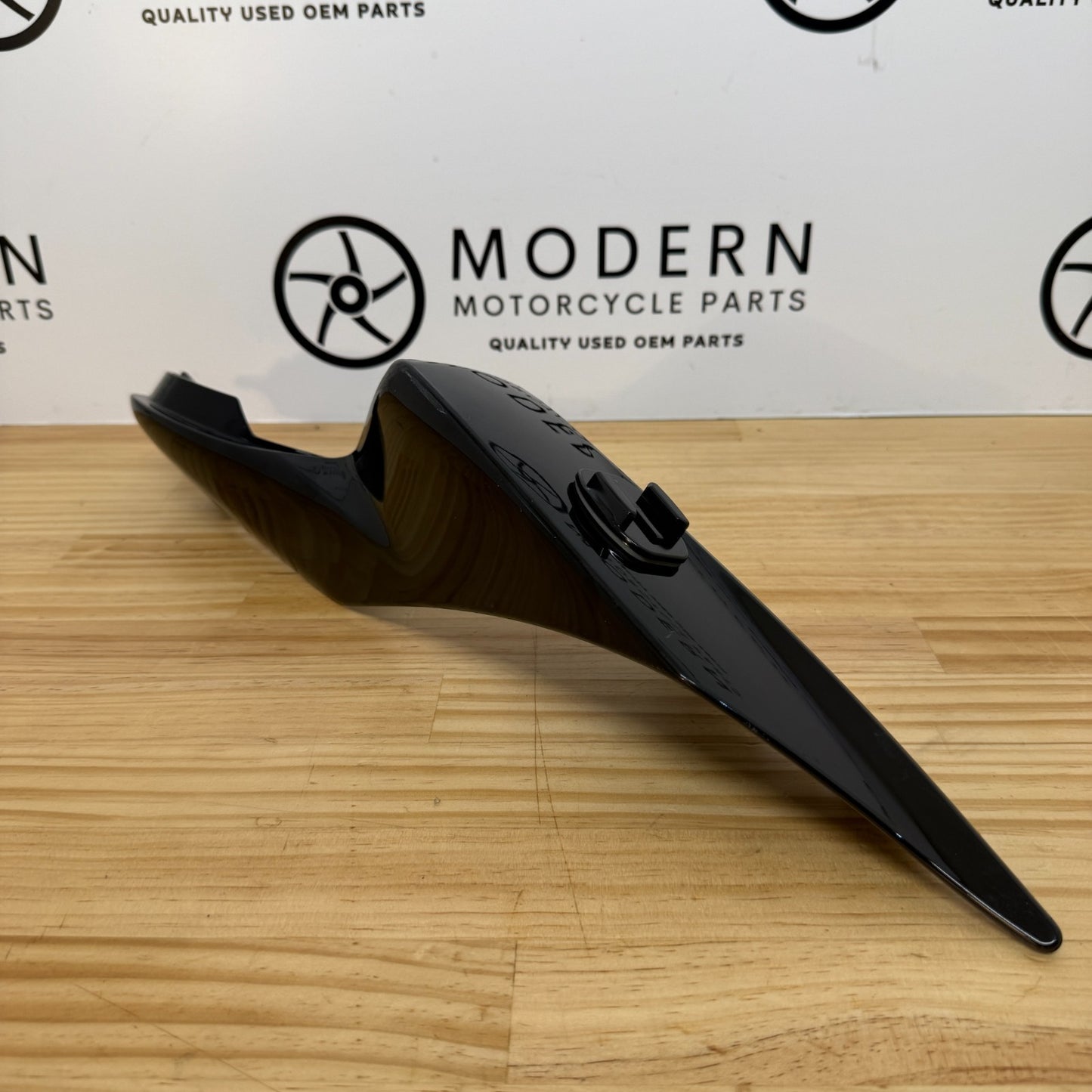 Yamaha YZF-R7 2022-2025 Left Tail Fairing Black BEB-21721-00-P0 Genuine OEM