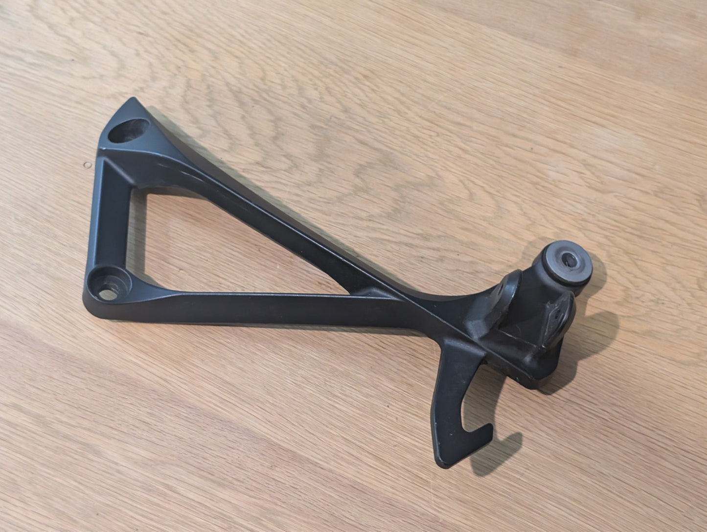 Kawasaki ZX10R Gen 4 2011-2015 Pillion Peg Exhaust Hanger 35063070018R