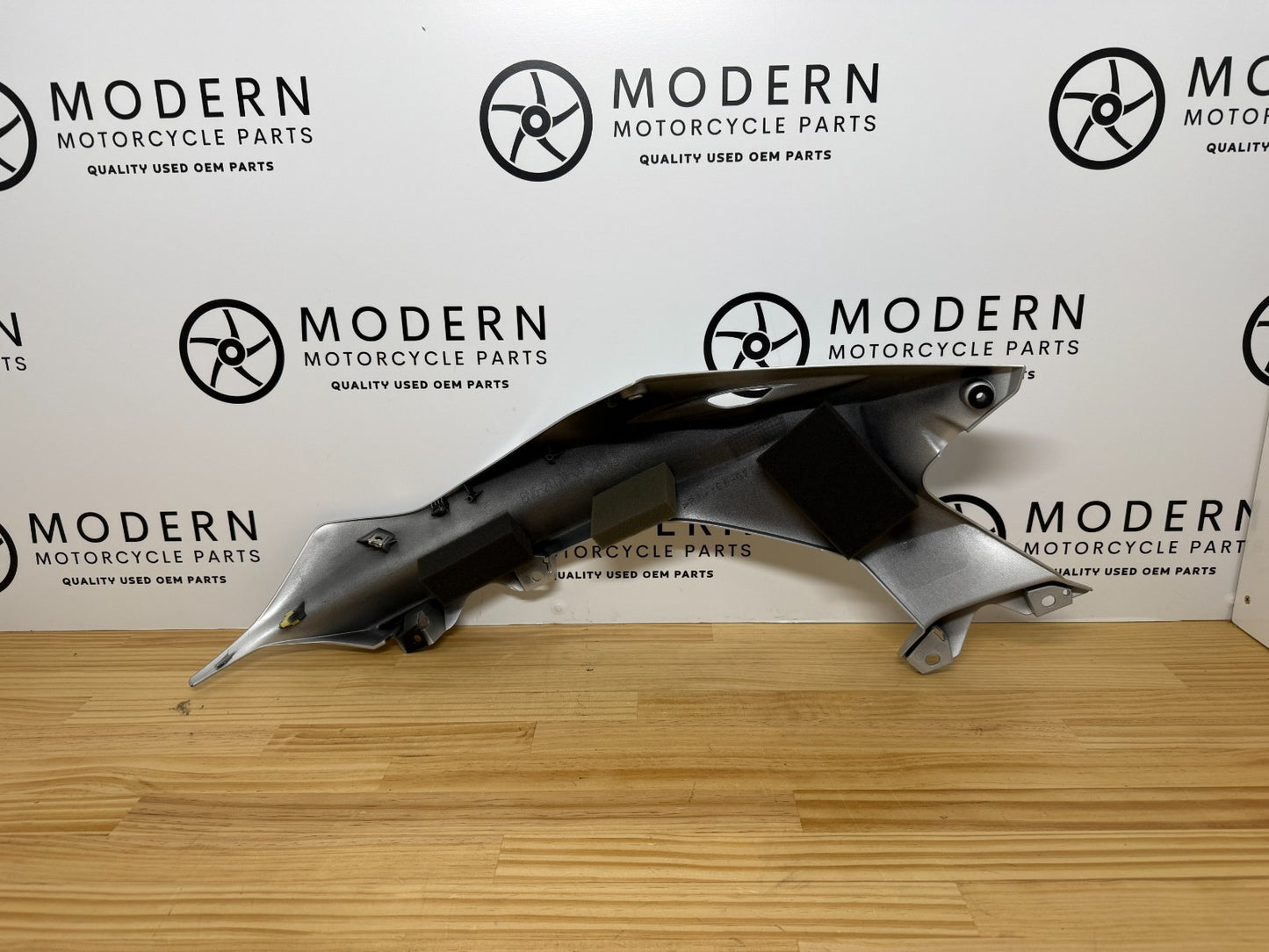 Yamaha YZF-R6 2017-2024 Right Inner Fairing Silver BN6-W2117W-00-P0 Genuine OEM