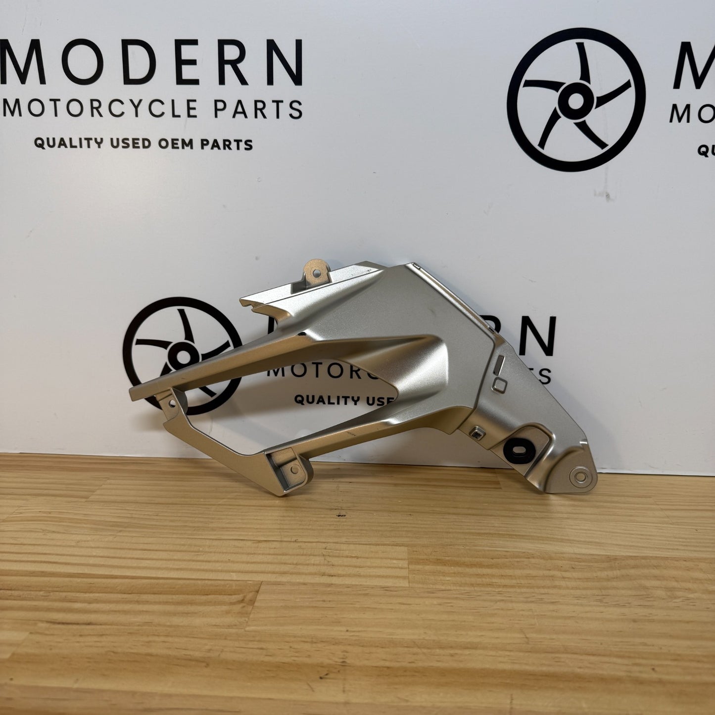 Kawasaki Ninja 400 2018-2023 Left Fairing Finisher Silver 55028-0643-35Z OEM