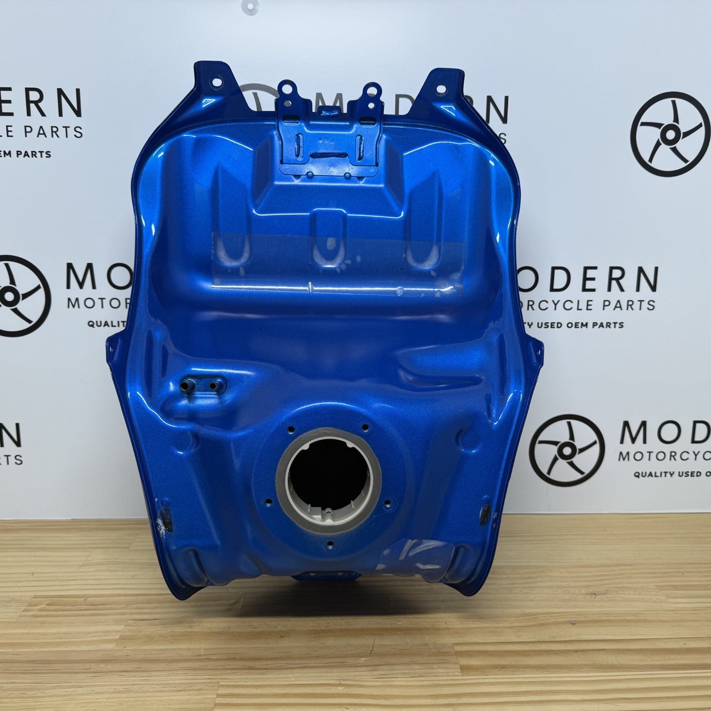 Suzuki GSXR1000 2017-2025 Fuel Tank Blue OEM 44100-17K30-YSF