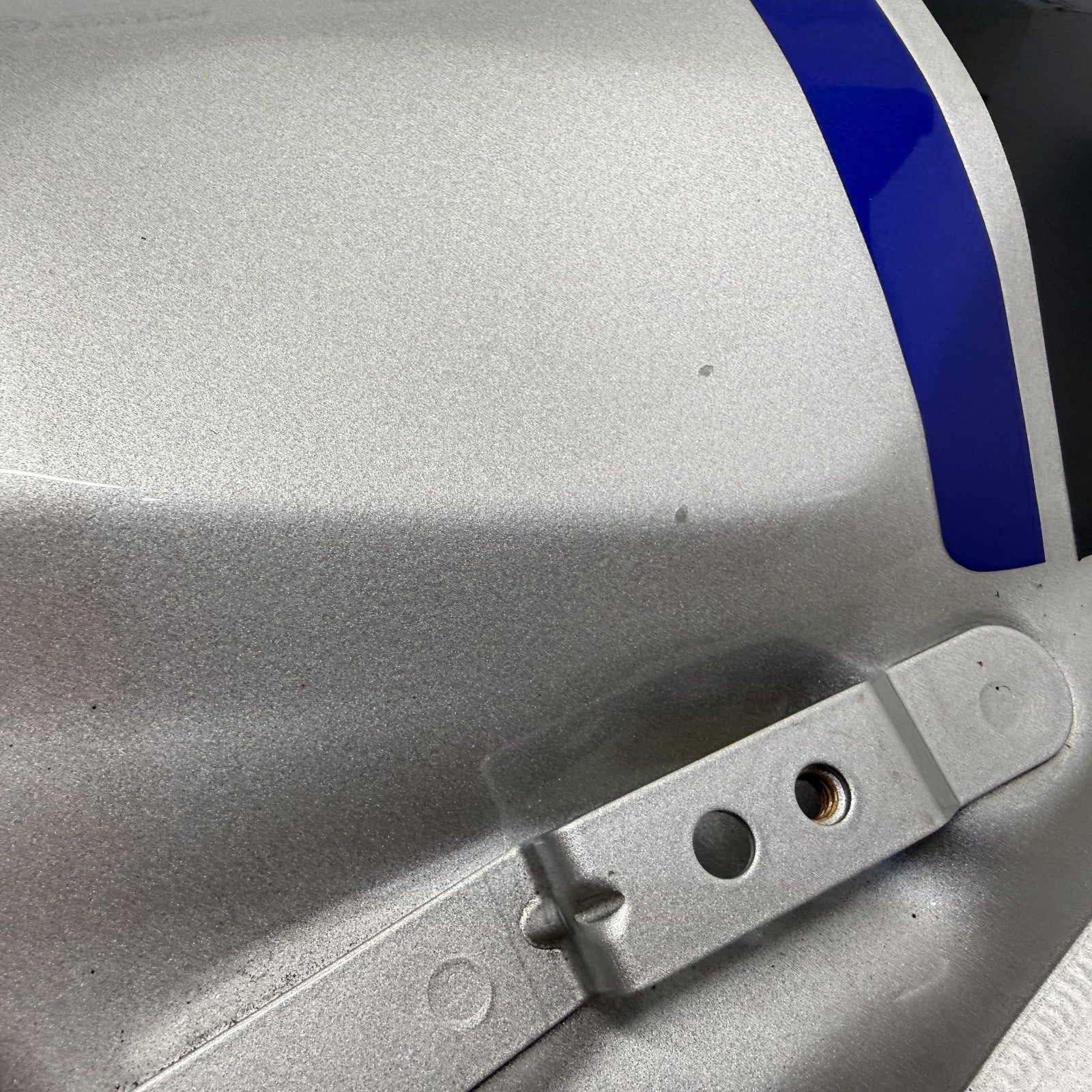 Yamaha MT09SP 2021-2025 Fuel Tank Silver Black OEM B7N-Y2410-00-04